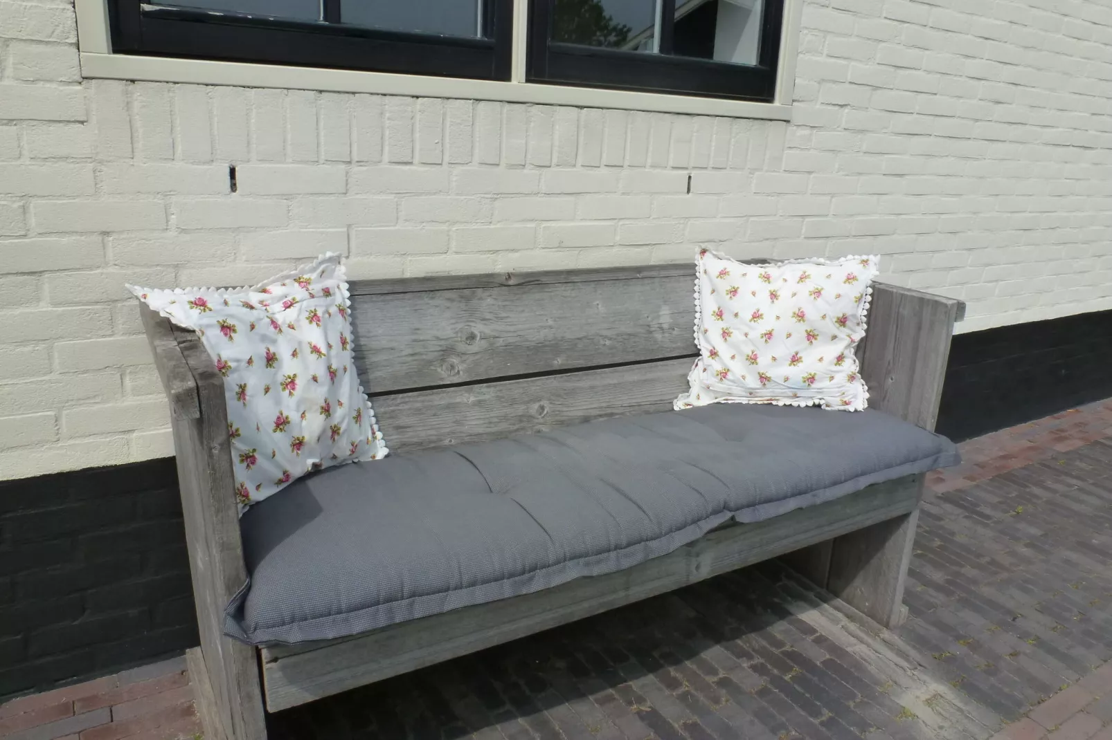 Naast het Bollenveld-Terrace balcony