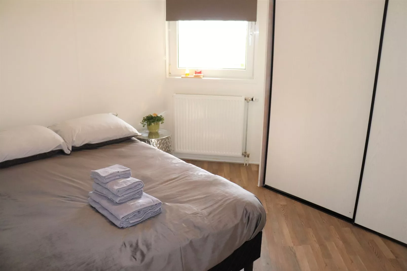 Knus chalet in Friesland met hottub-Schlafzimmer