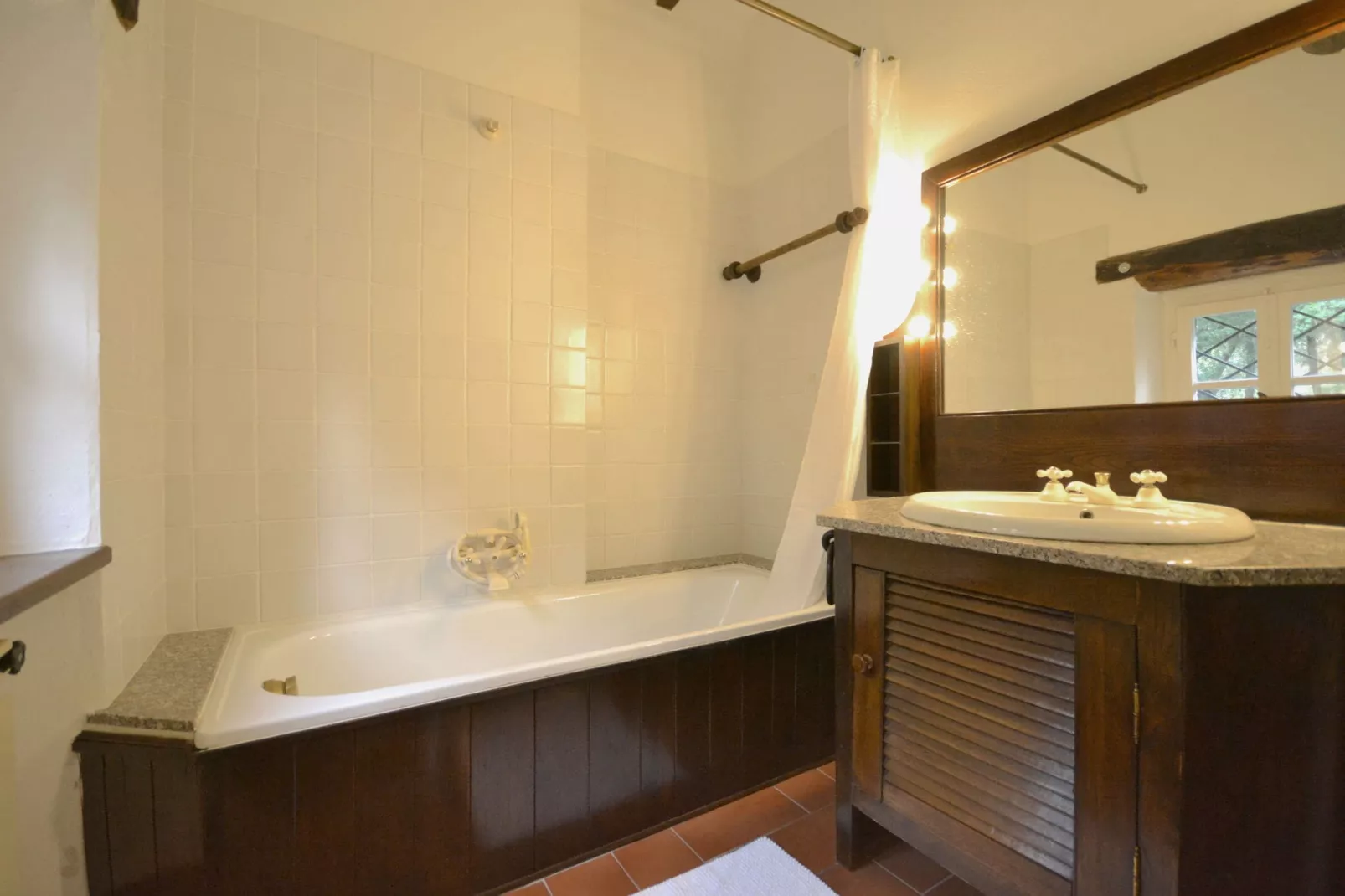 Villa Fragole-Bathroom