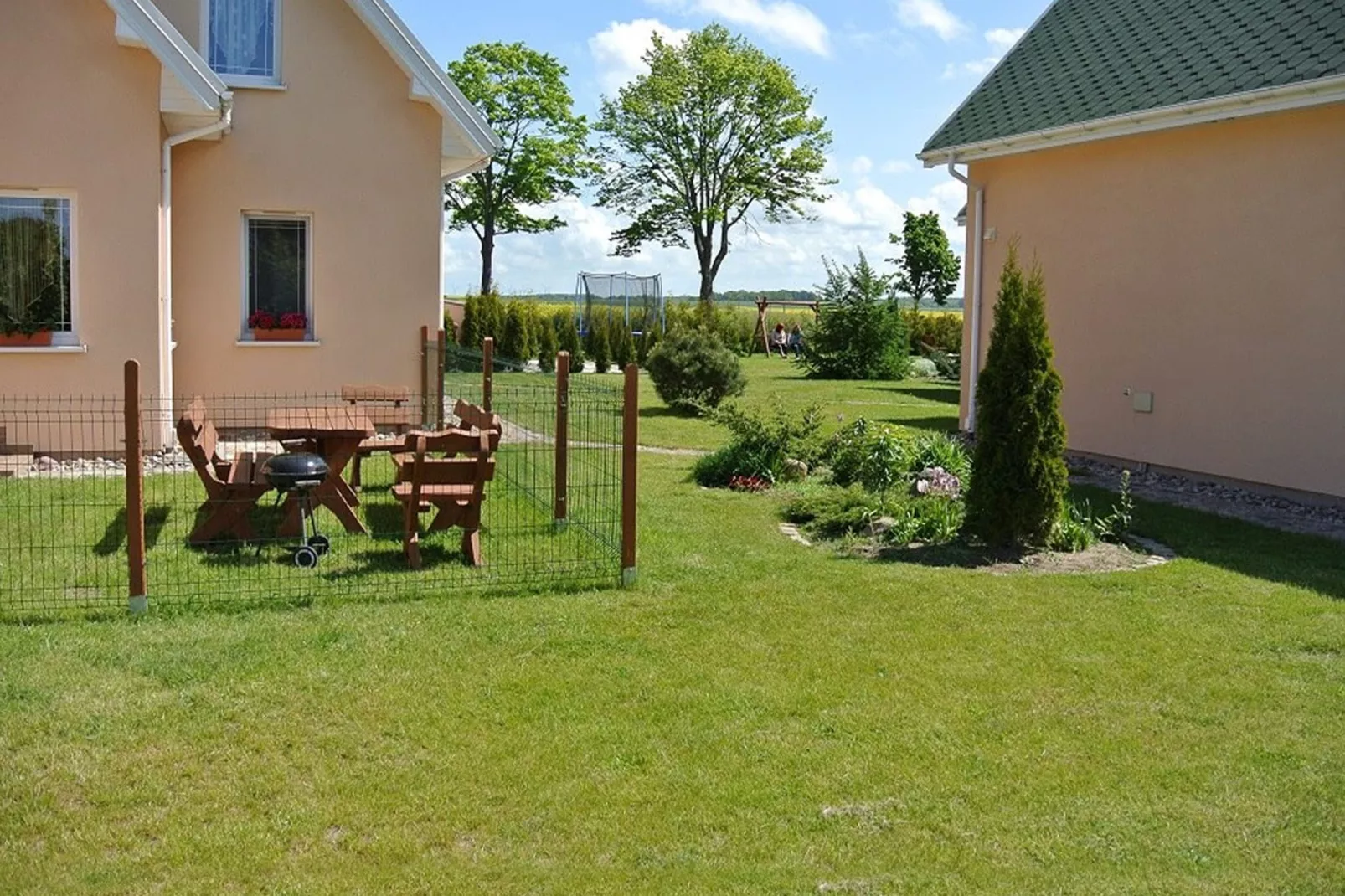 Holiday Home Osieki-Gardens summer