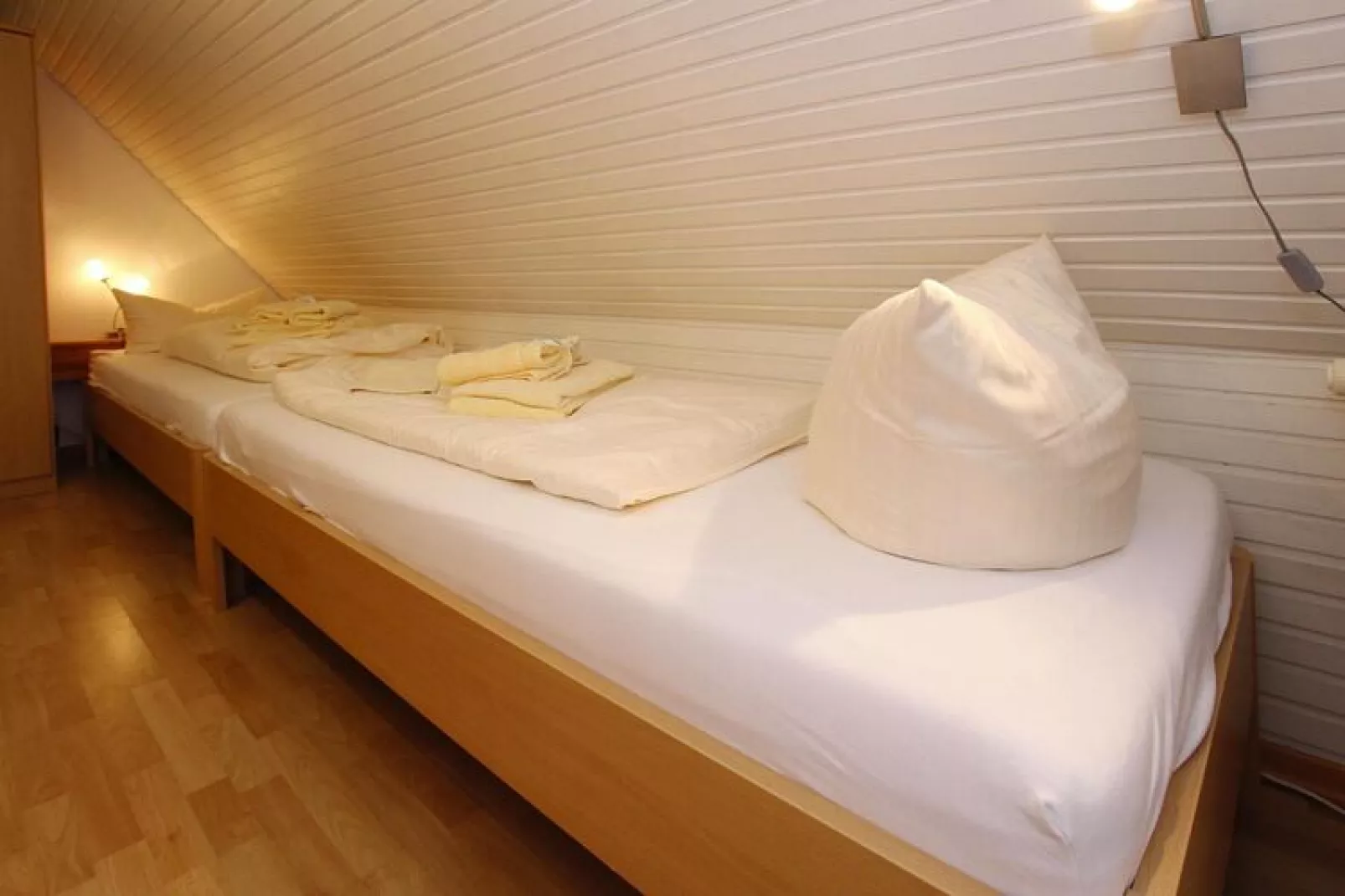Apartementhaus Helene Wohnung 5 - Westerland-Bedroom