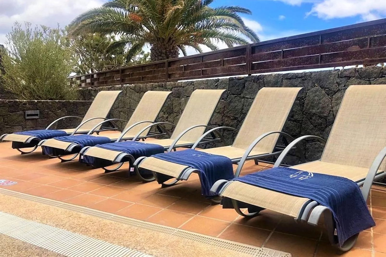 Villa A-Terrace balcony