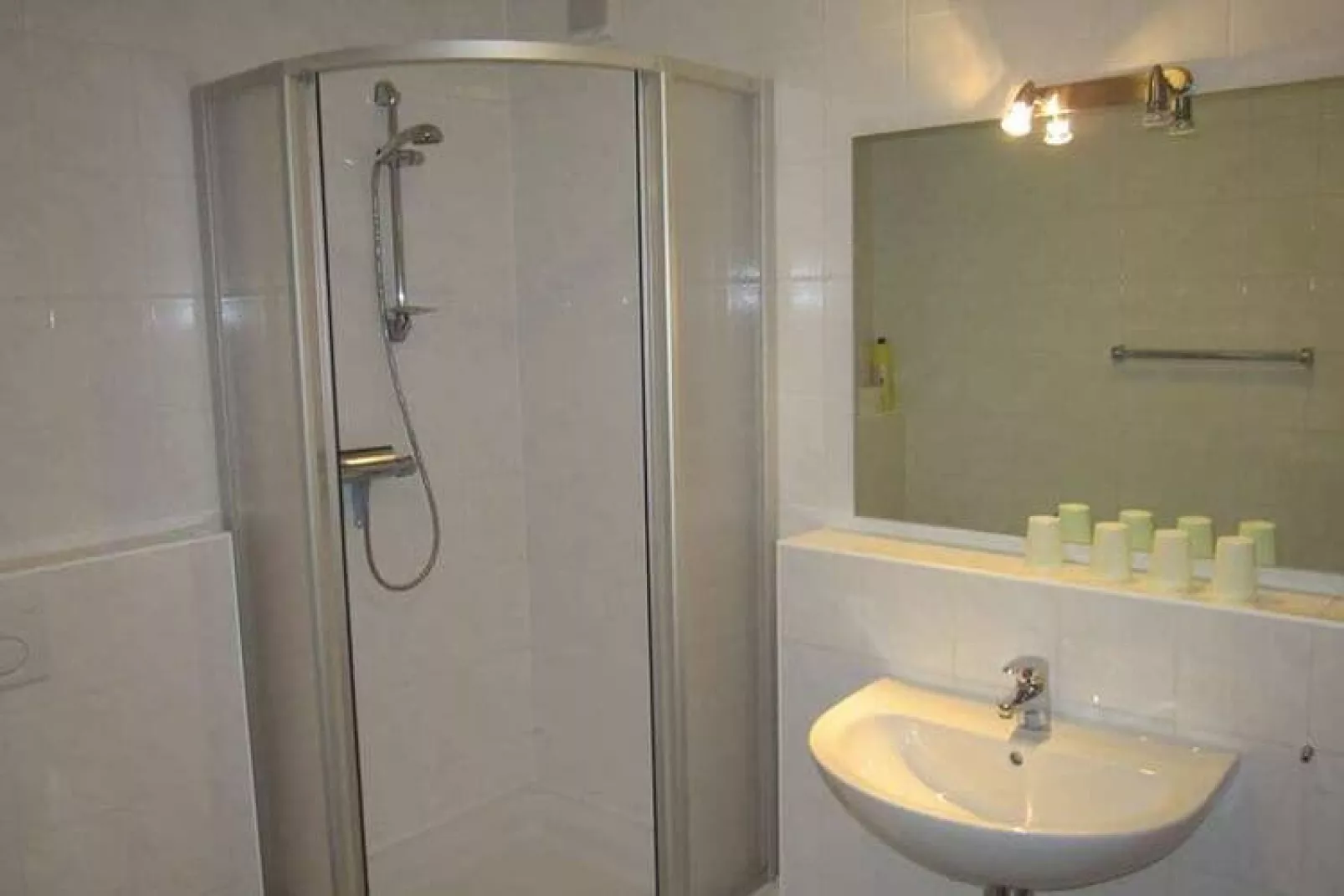 Apartementhaus Helene Wohnung 5 - Westerland-Bathroom