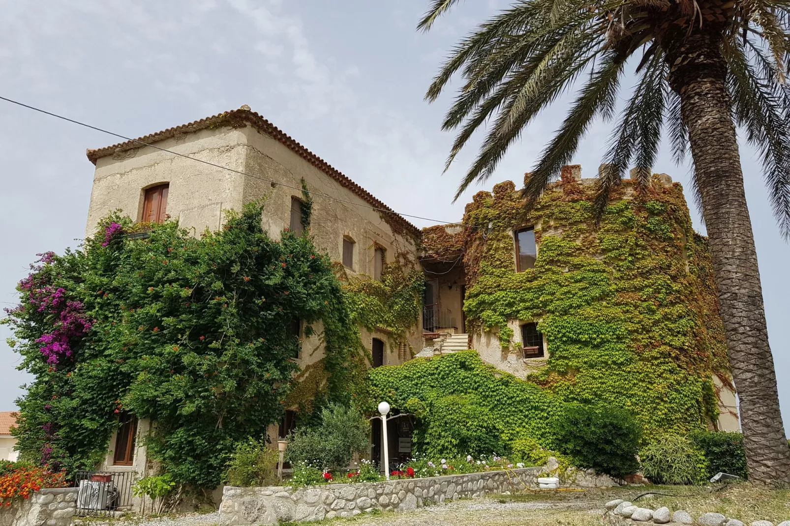 Main-Exterior summer