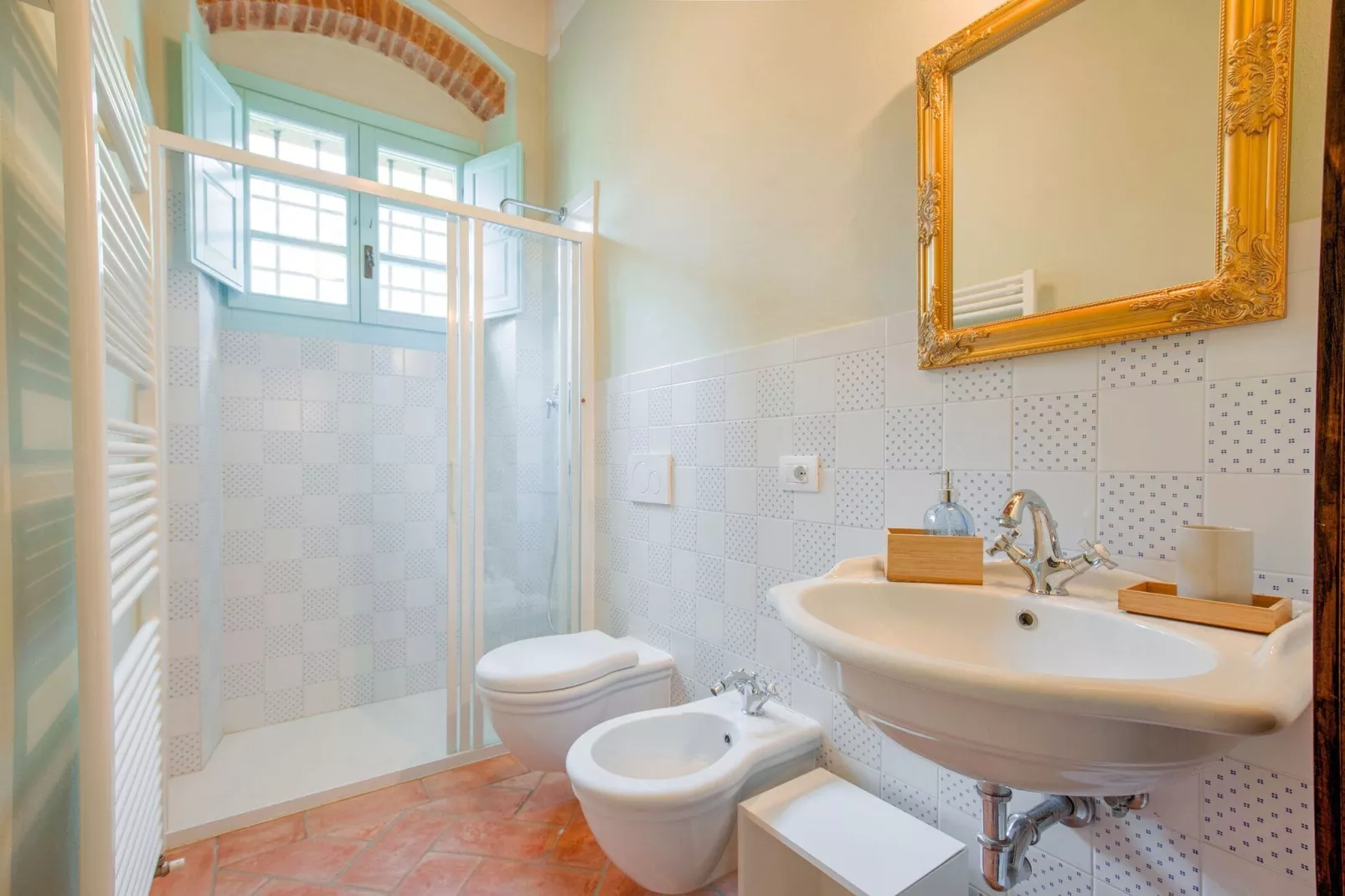 Villa Capannina-Bathroom