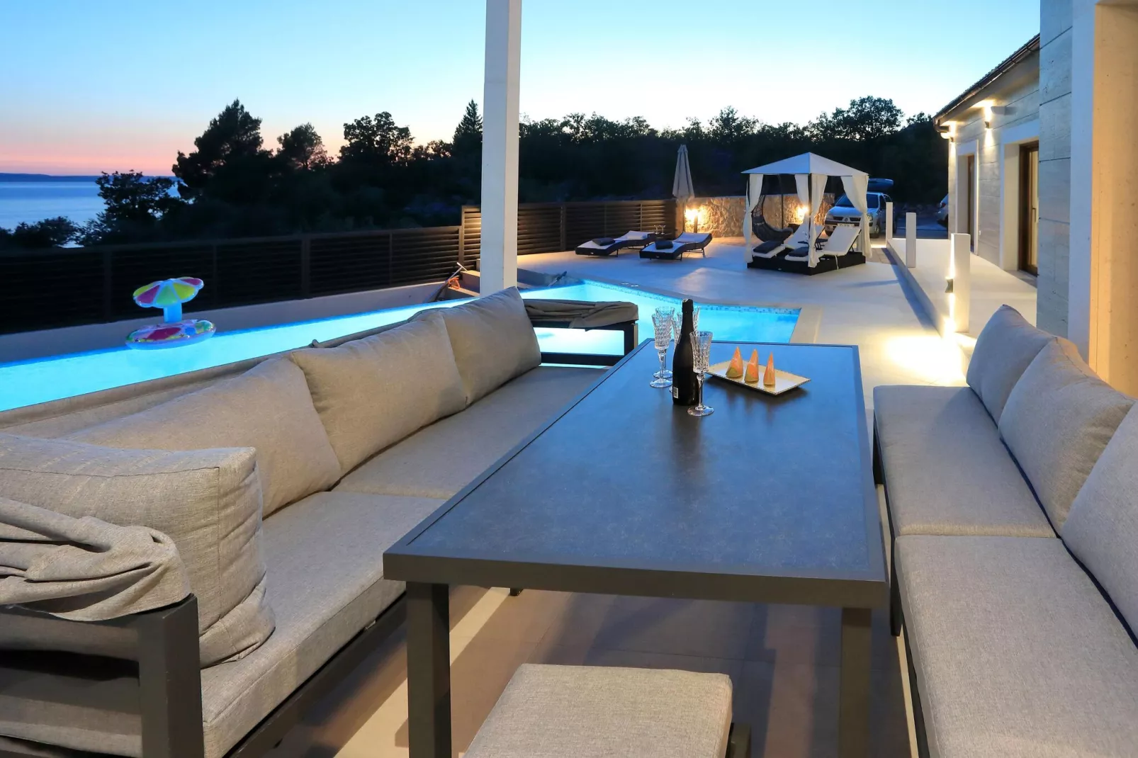 Villa Ivana 2-Balcon-terrasse