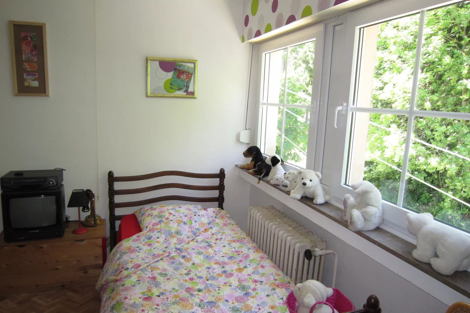 Au pied du château de Bouillon-Schlafzimmer
