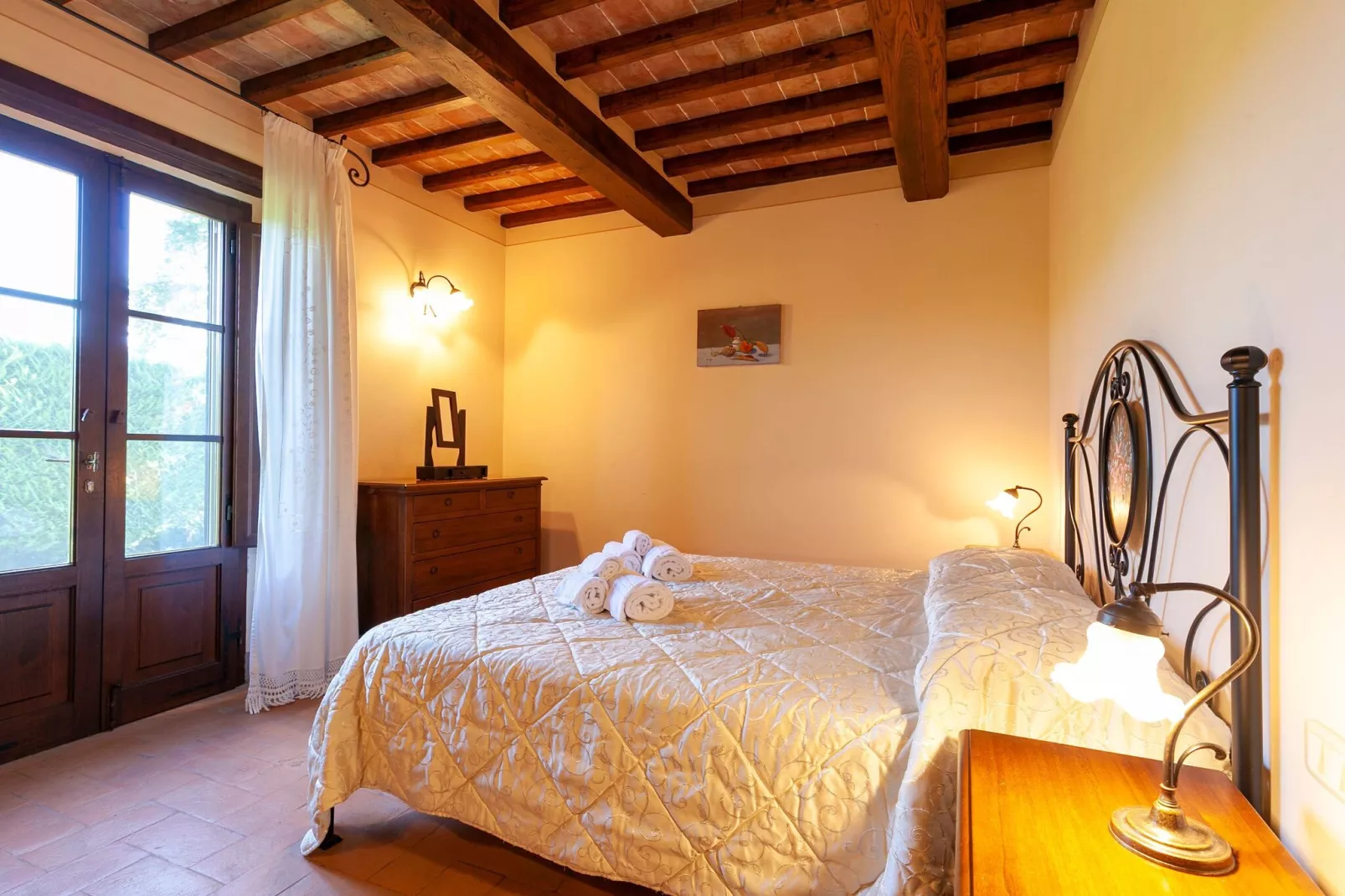 Mimosa-Bedroom