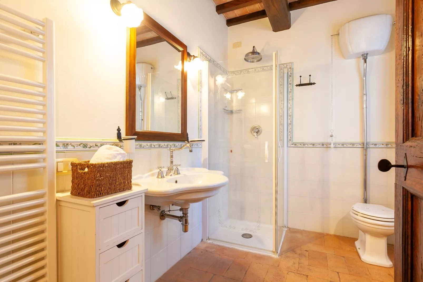 Mimosa-Bathroom
