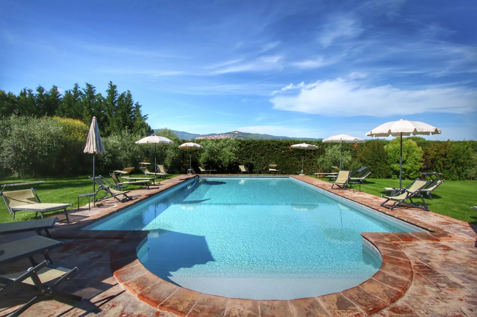 Mimosa-Pool