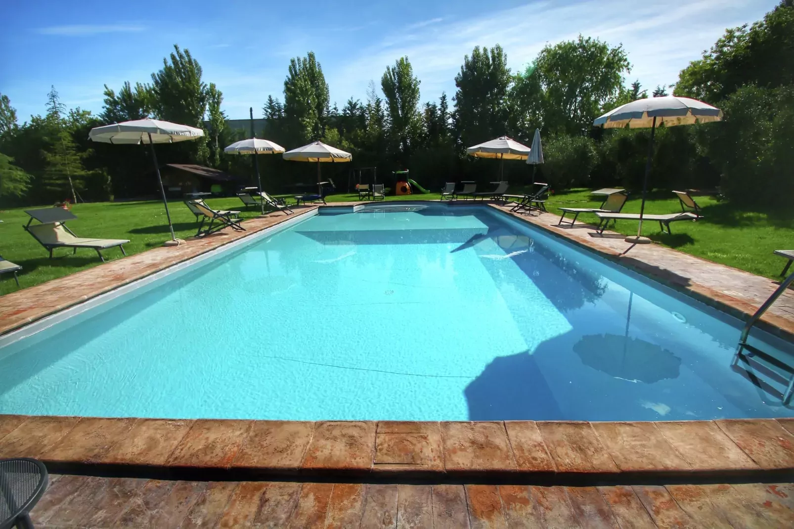 Mimosa-Pool