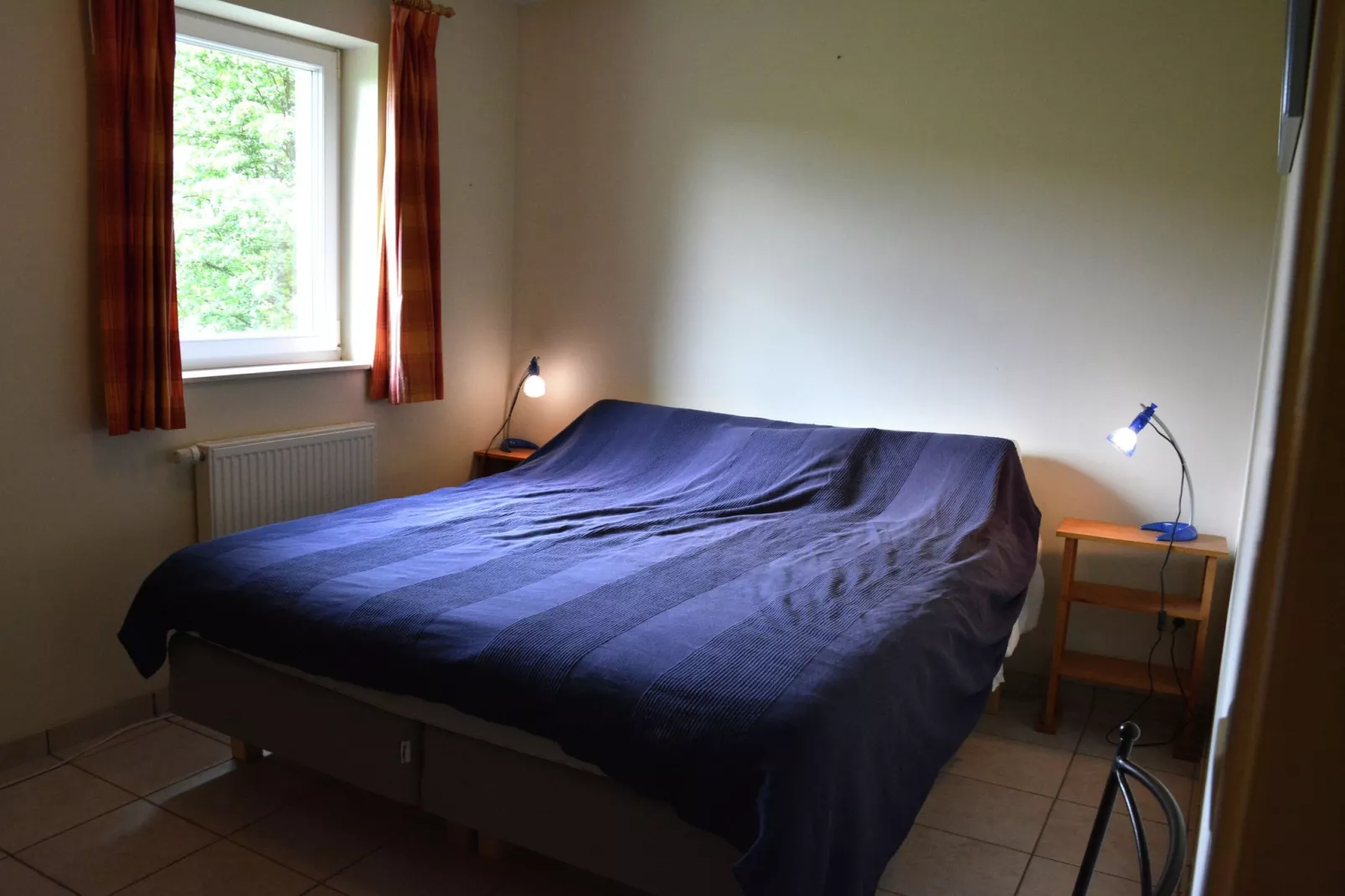 Yameta Down-Bedroom