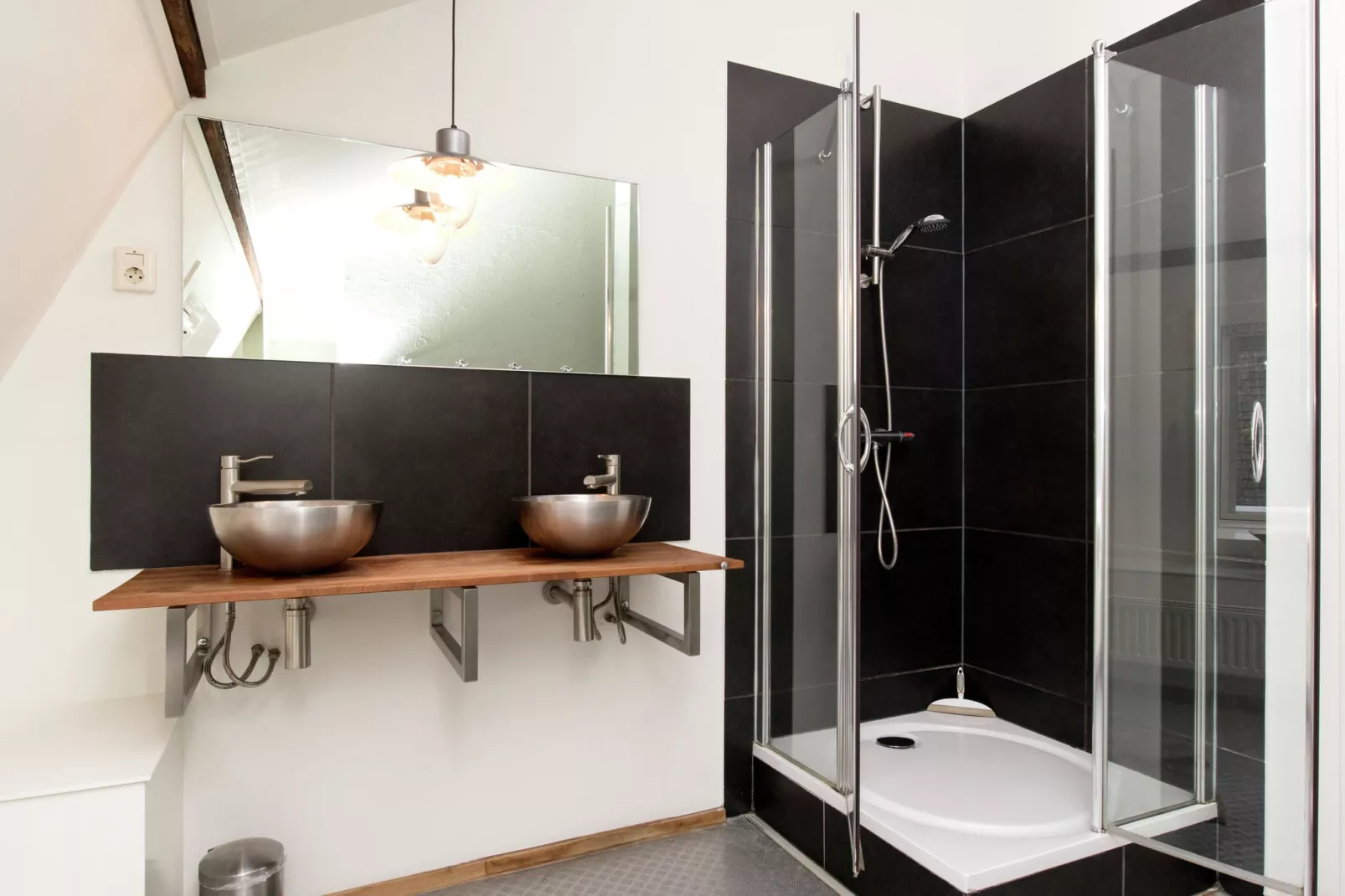 Dorpswoning Op Niveau-Bathroom