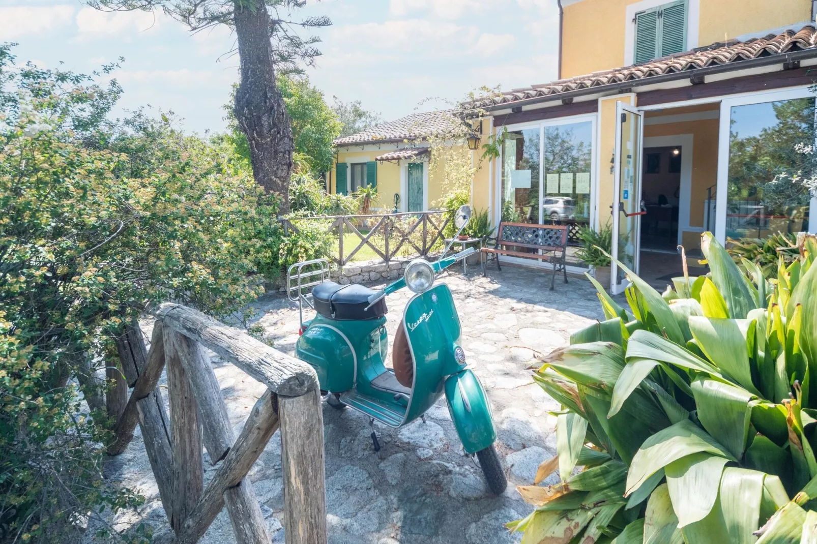Casa Donna Luisa-Exterior summer