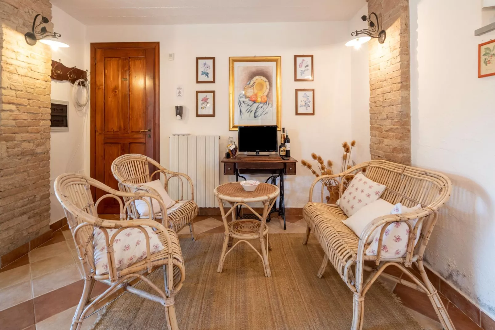 Casa Donna Luisa-Dining room