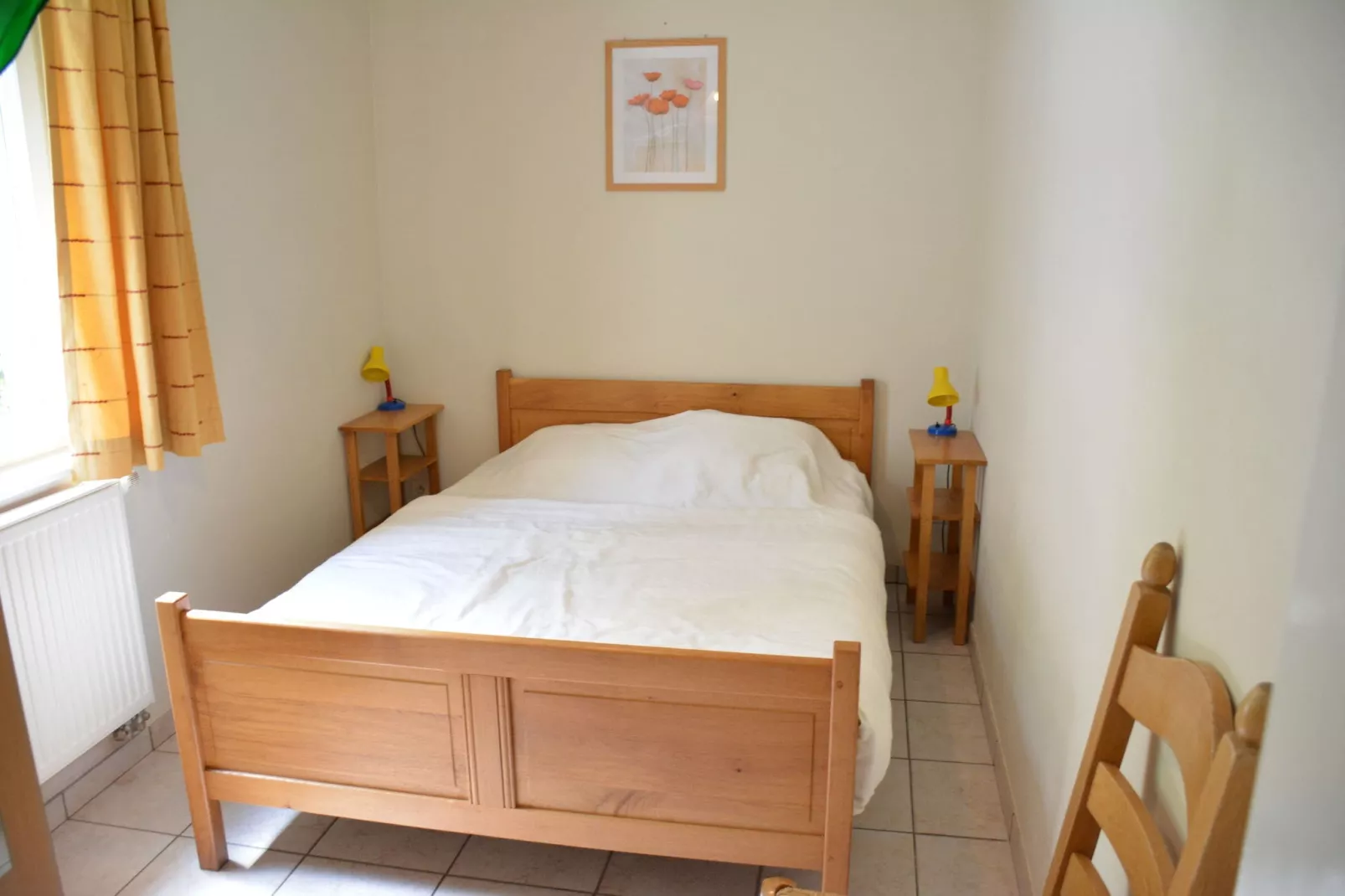 Yameta small-Bedroom