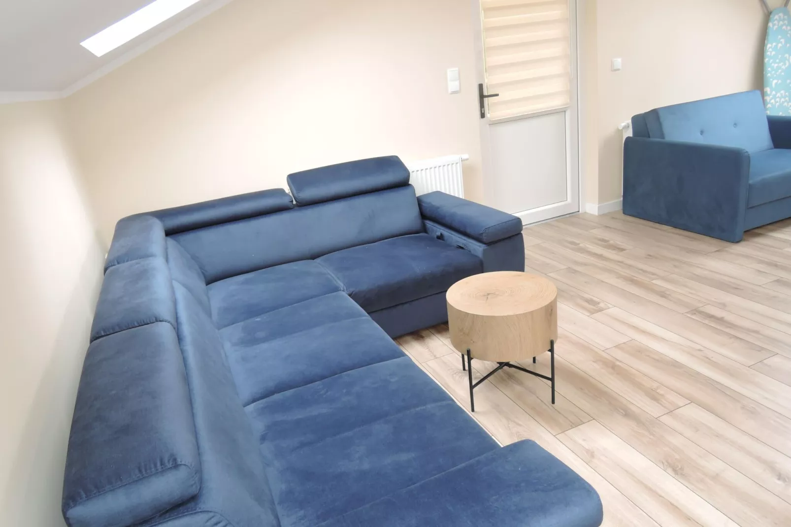 Komfortowy apartament z basenem i jacuzzi w Międzywodziu-Living room