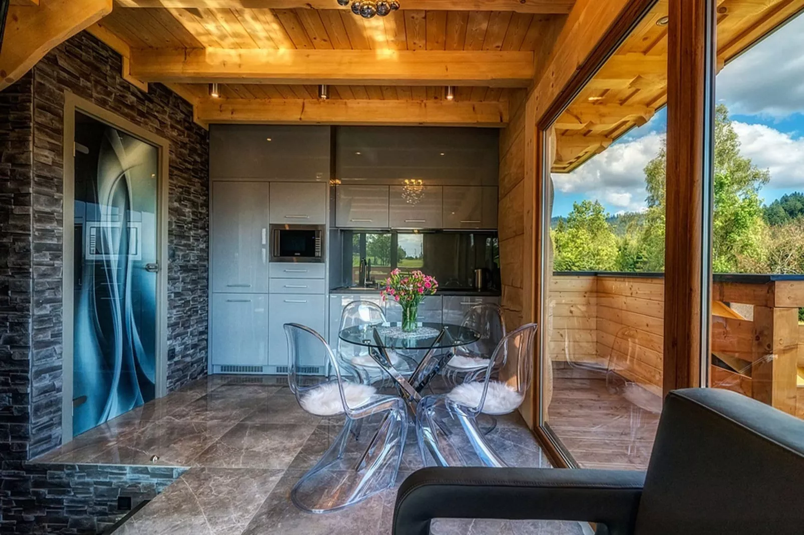 A luxury villa in the Tatra Mountains-Kitchen