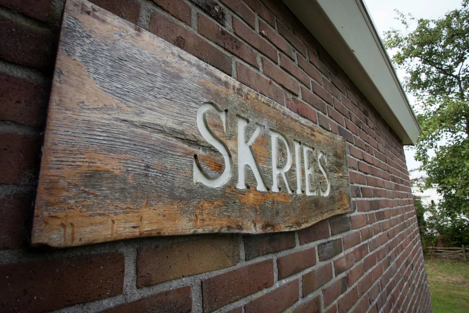 Skries-Atmosphere