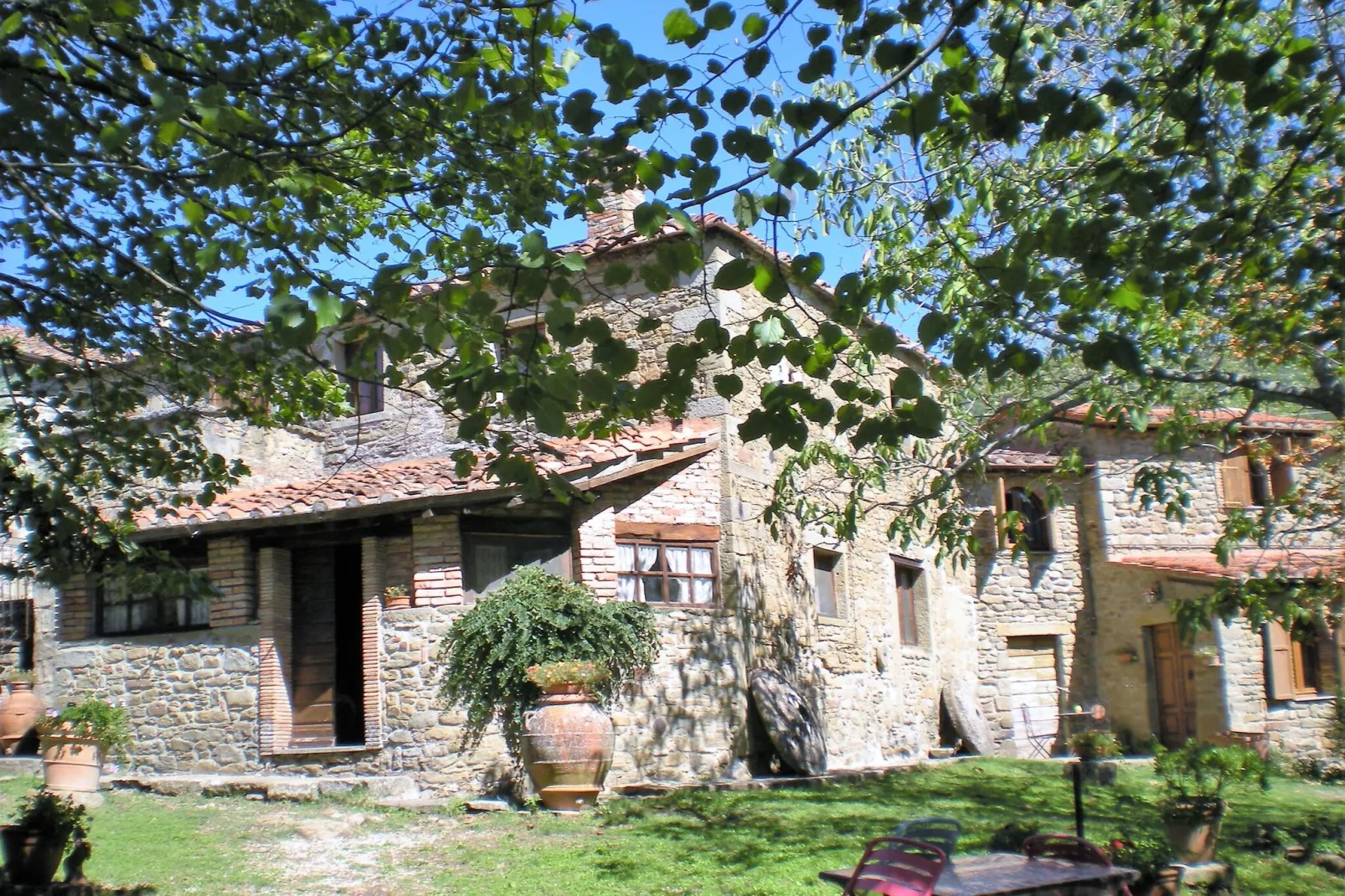 Mulino-Exterior summer