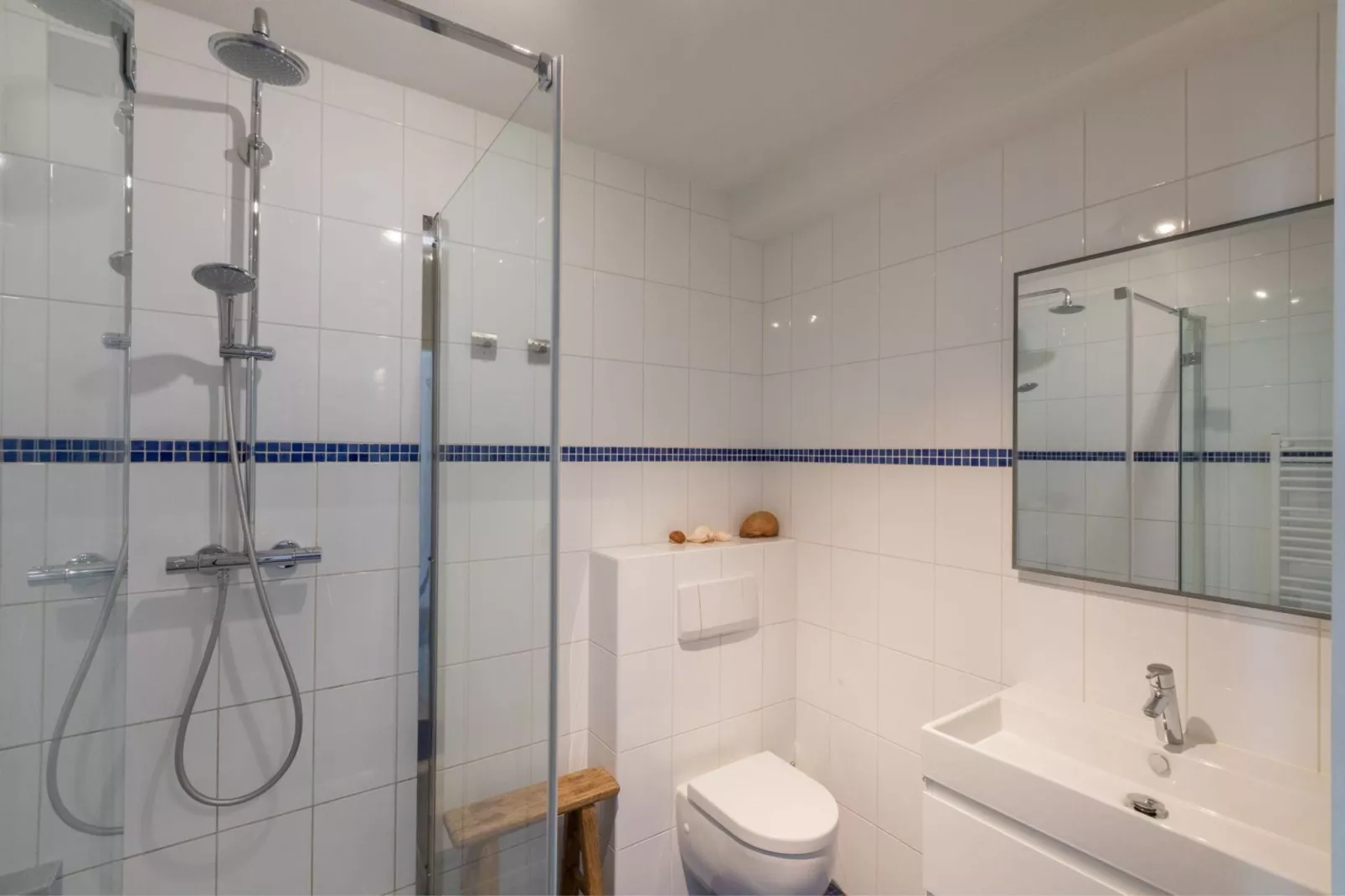 Appartement - Borné  Zoutelande-Bathroom