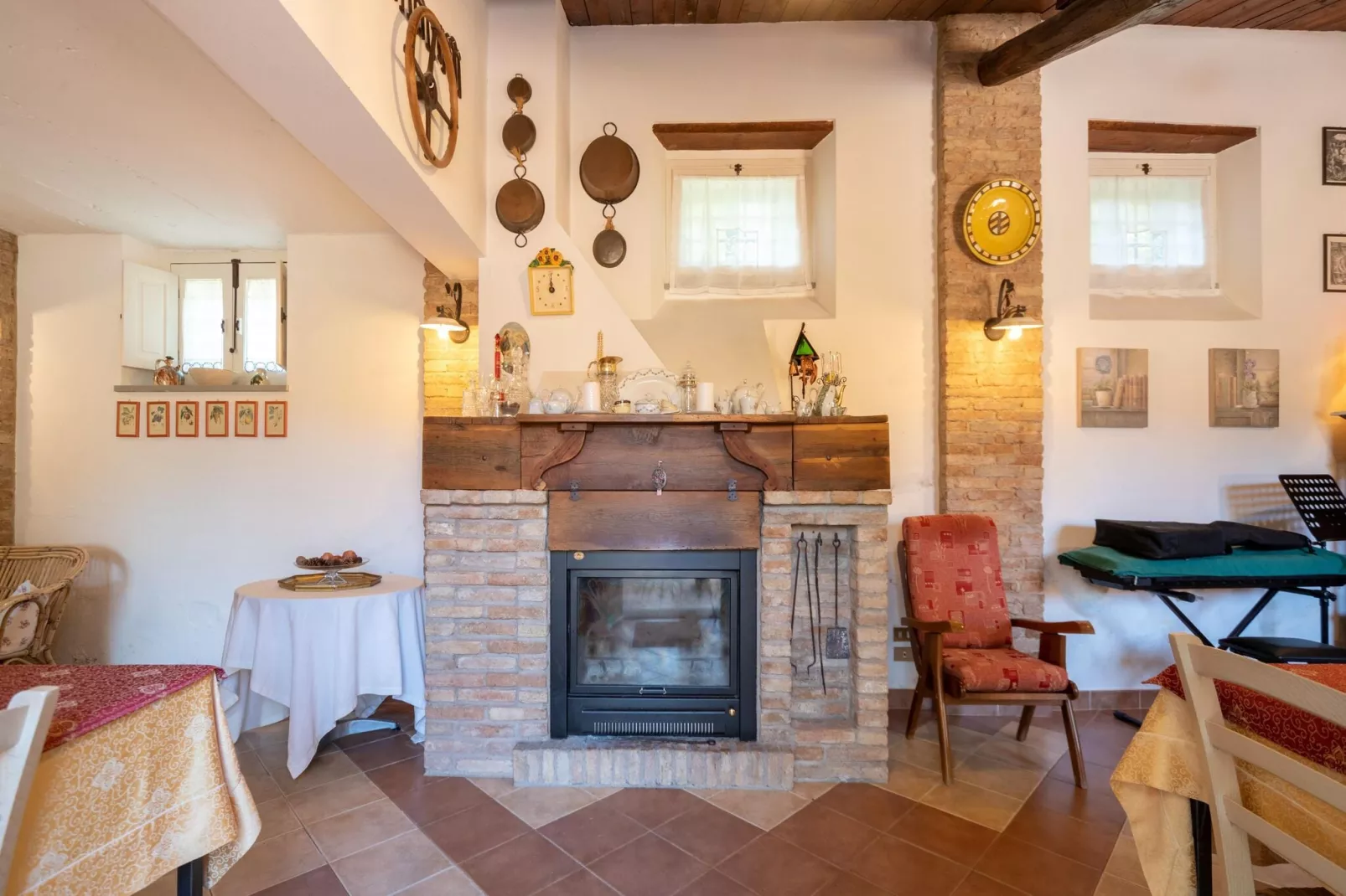 Torre Zunivu-Living room