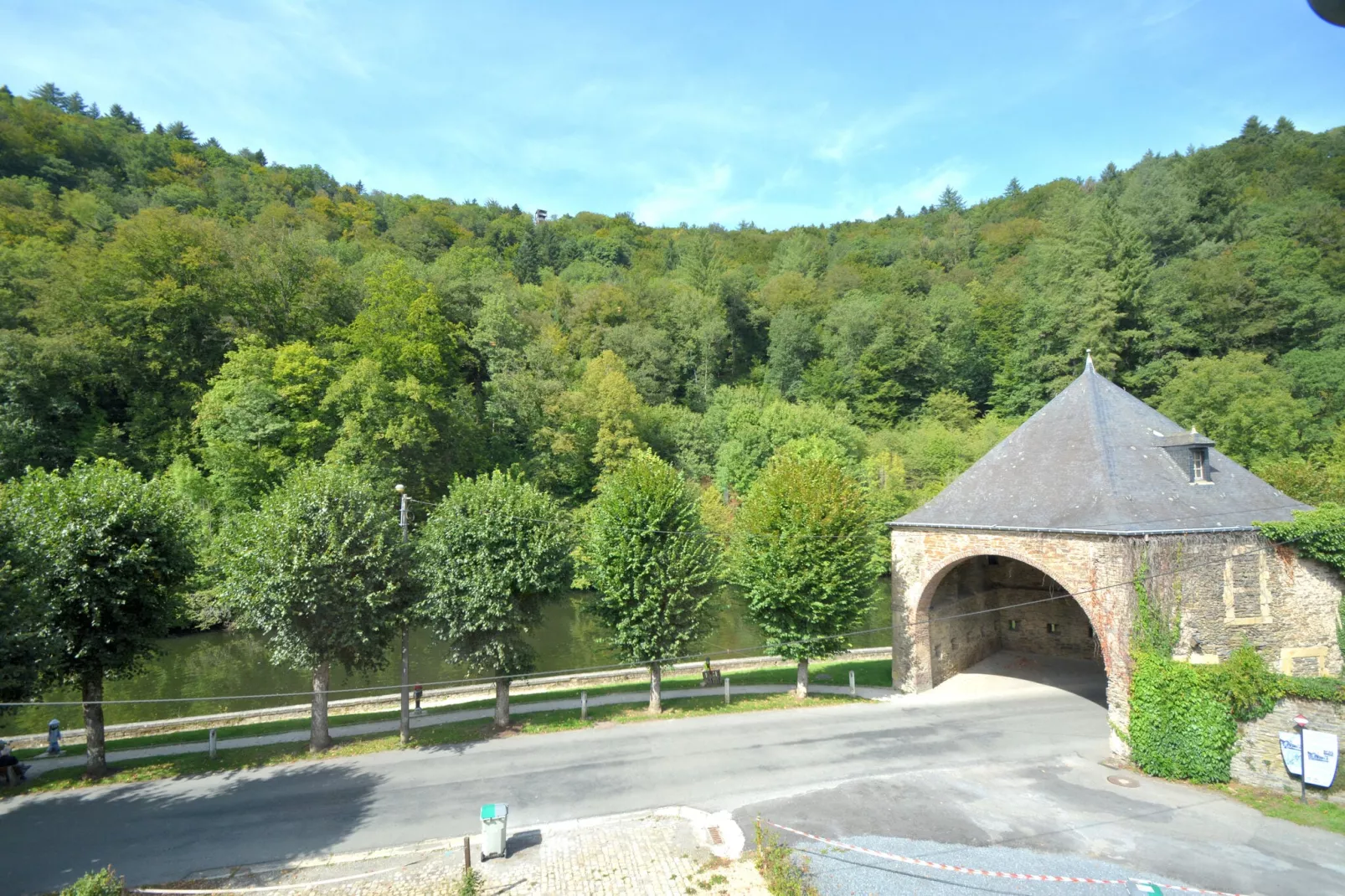 Le Barrage-View summer