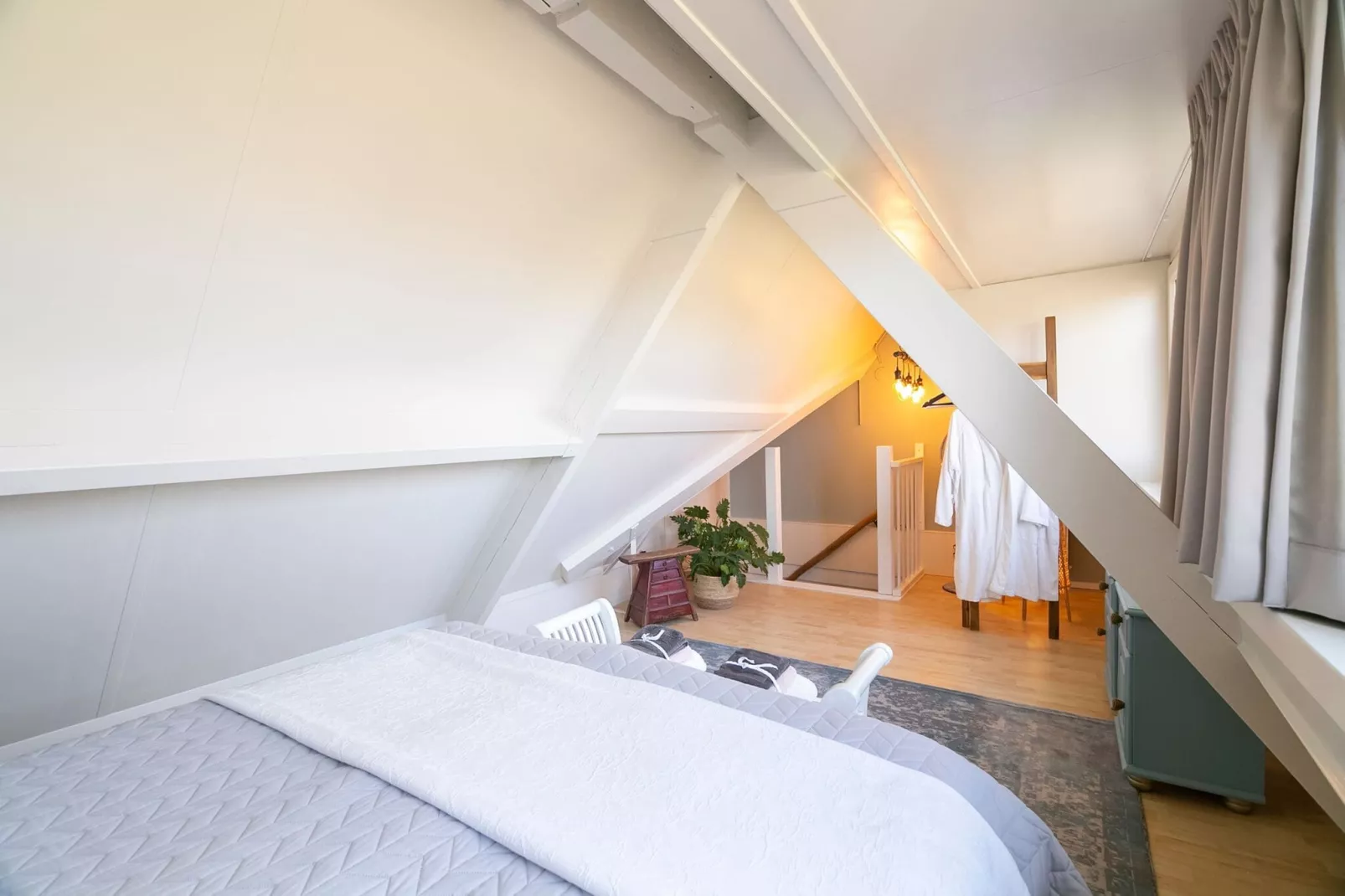 Pres de lecluse-Bedroom