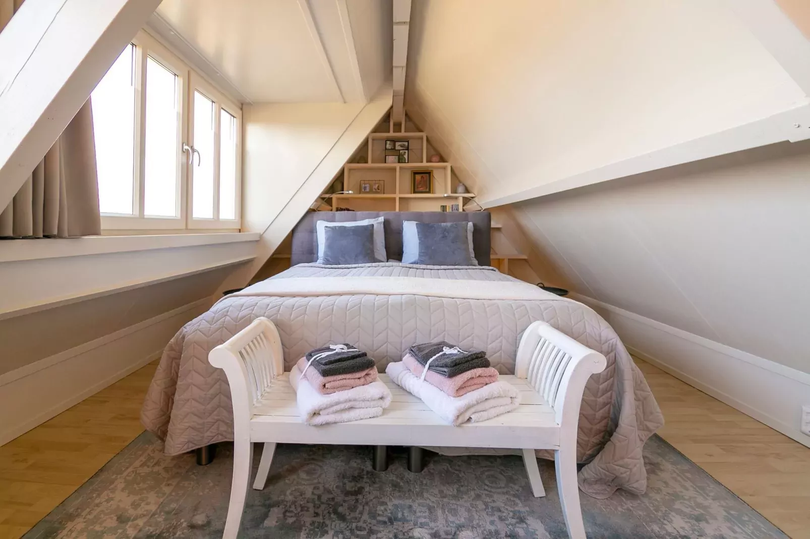 Pres de lecluse-Bedroom