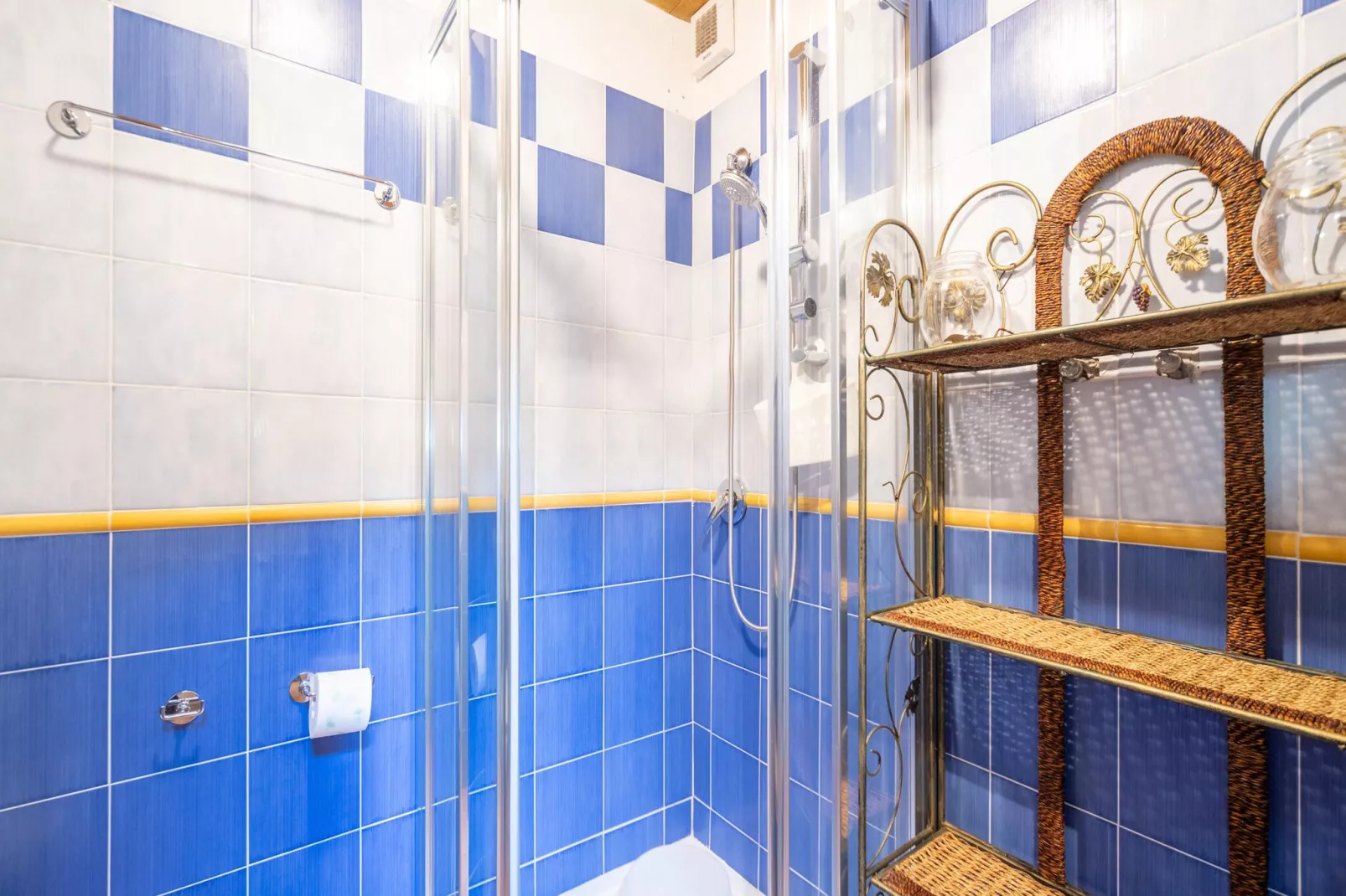 Torre Zunivu-Bathroom