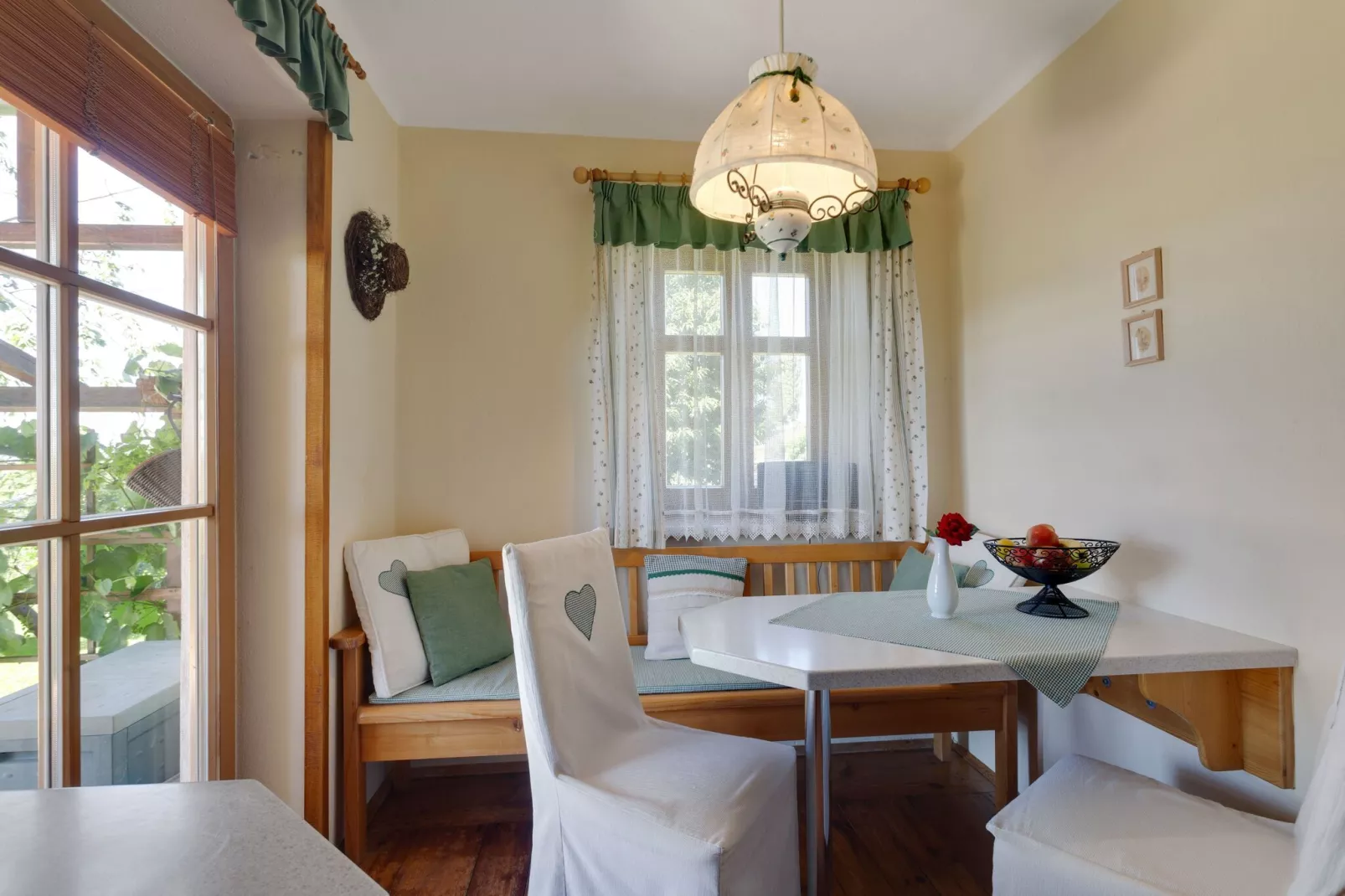 Haus Weitzer-Living room