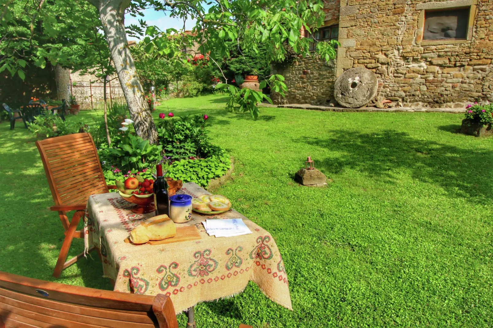 Mulino-Gardens summer