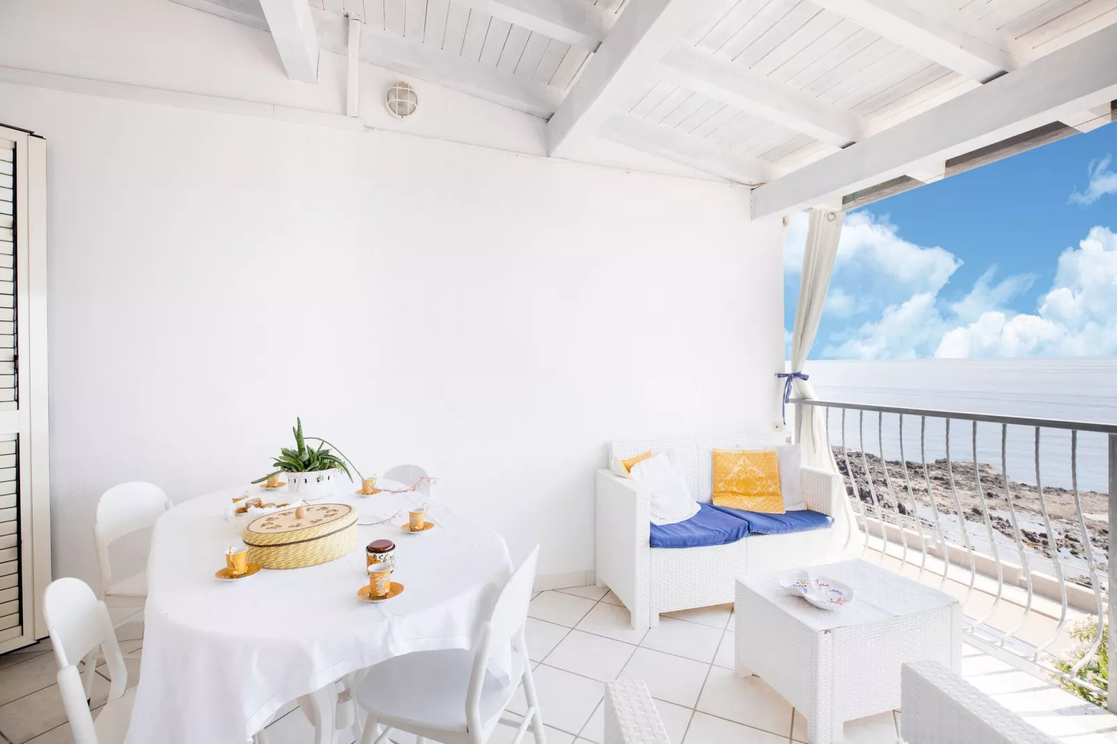 Acqua Dolce 17-Terrace balcony
