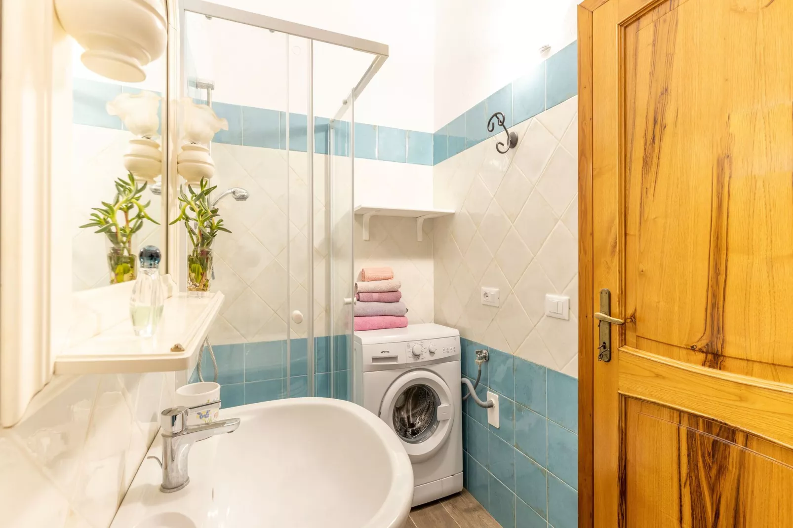 Acqua Dolce 17-Bathroom