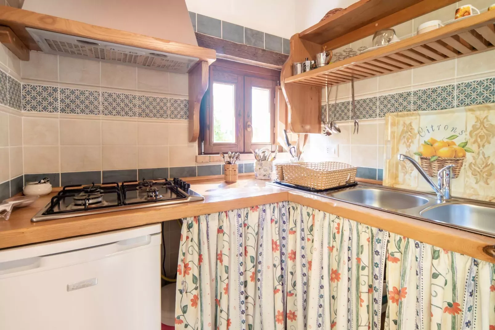 SantAndrea-Kitchen
