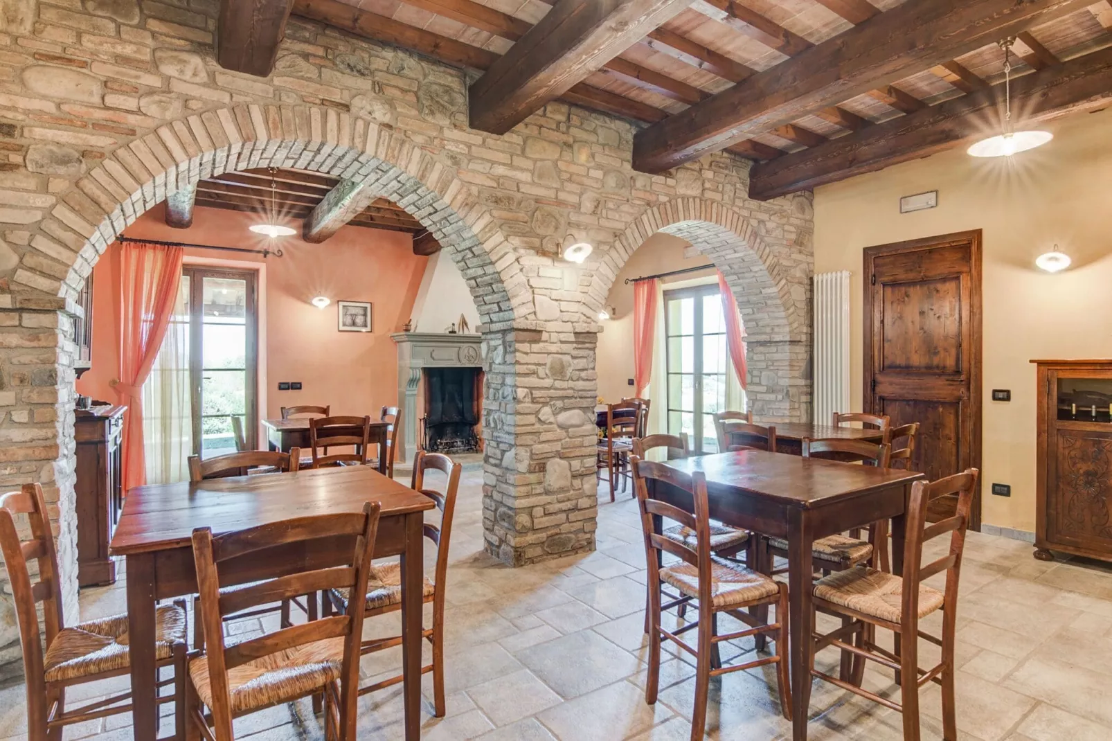 Sant'Angiolino-Dining room