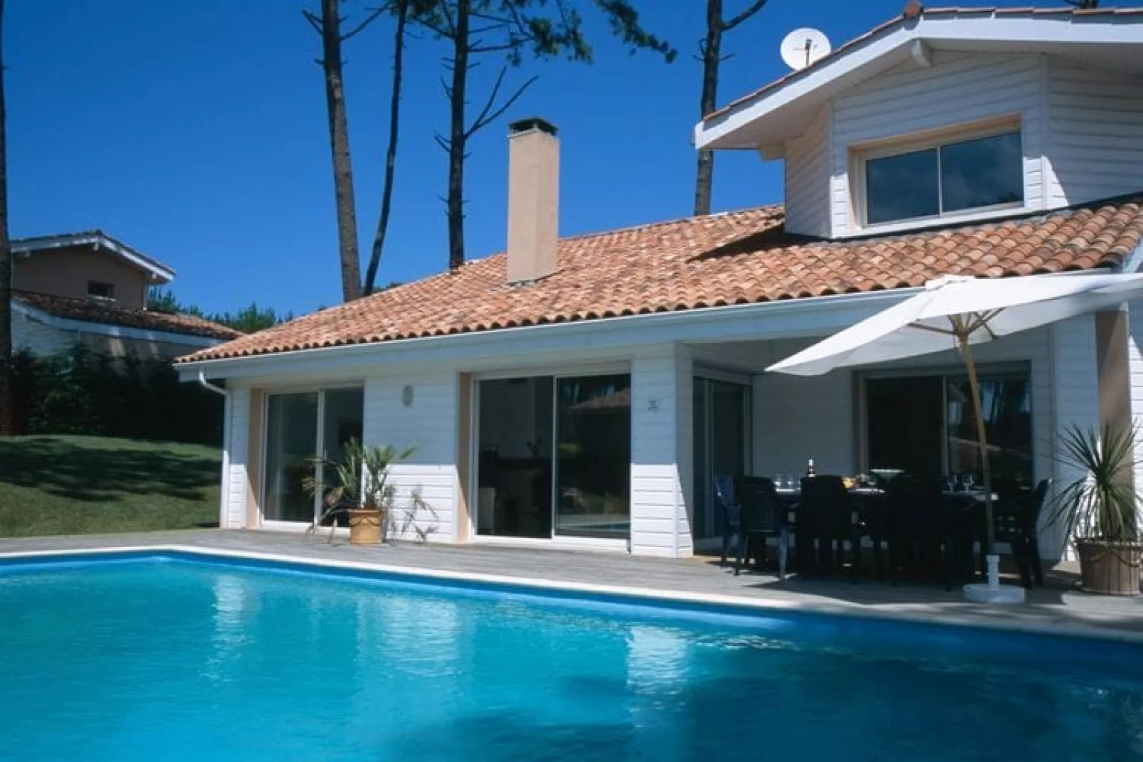 Villas du Club Royal Aquitaine 1-Außenbereich Sommer