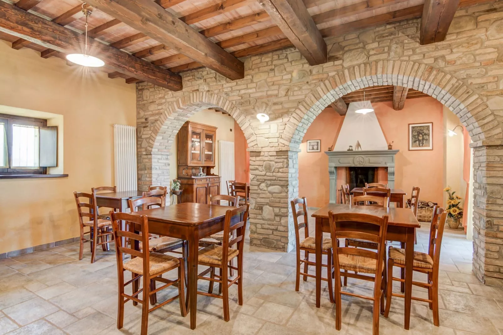 Sant'Angiolino-Dining room
