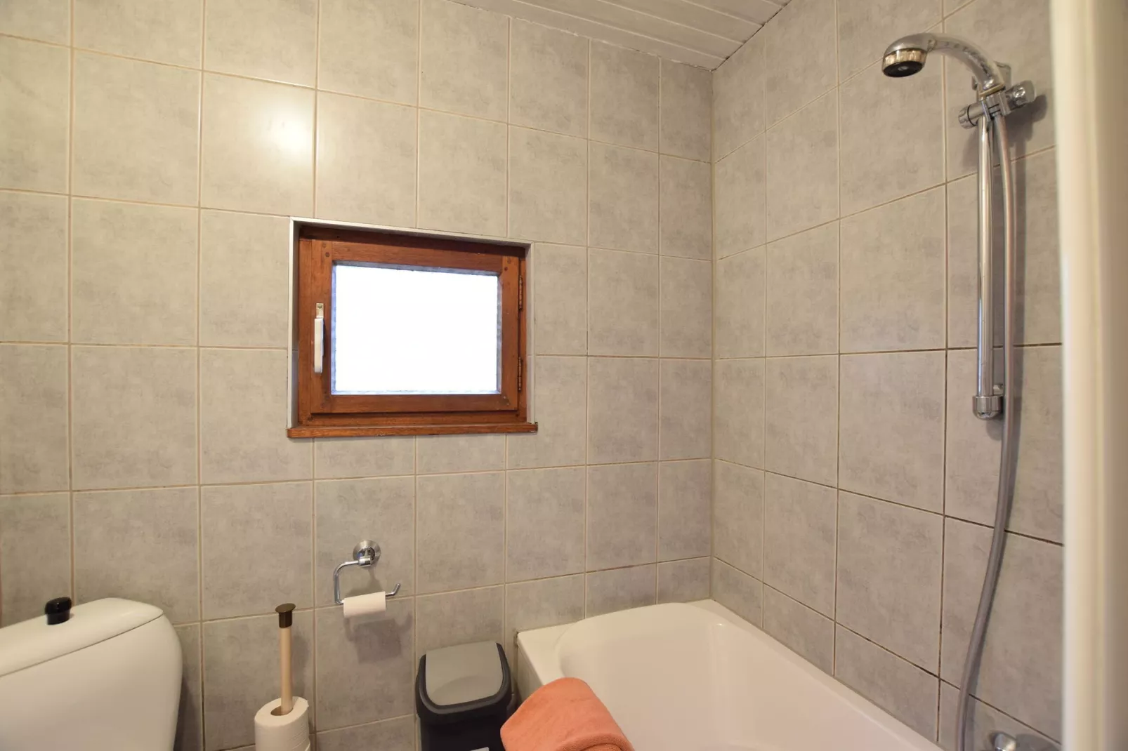 La Buresse-Bathroom