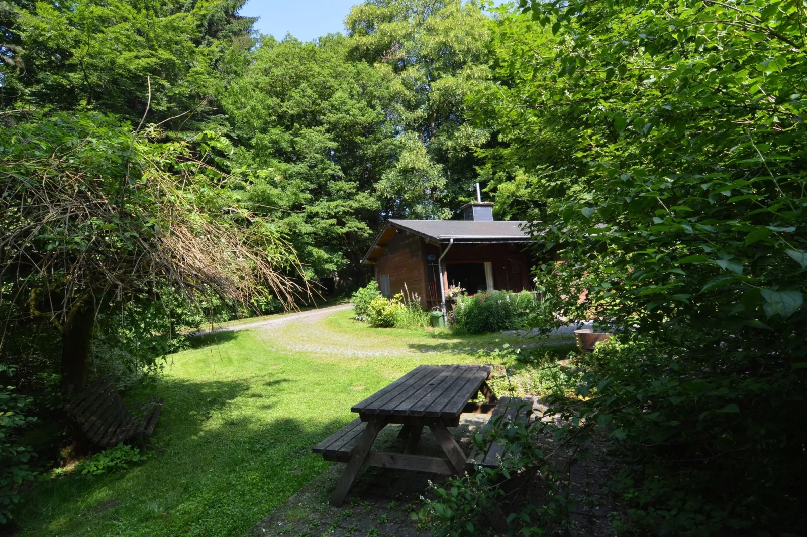 La Buresse-Gardens summer