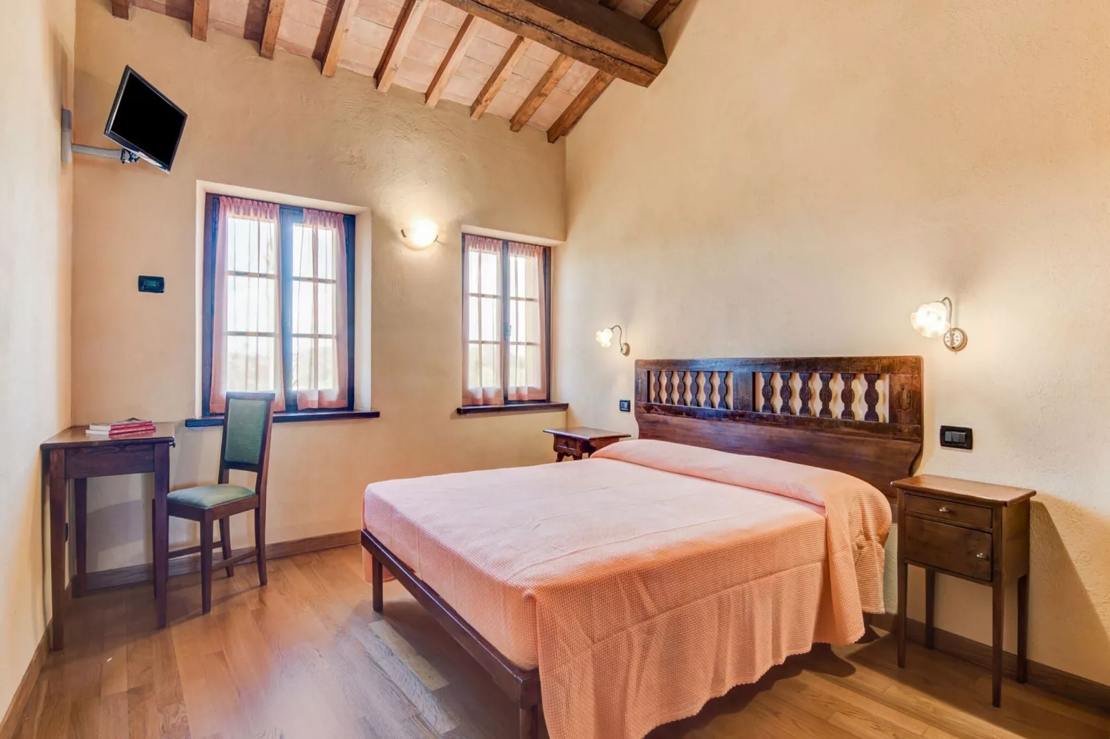 Sant'Angiolino-Bedroom