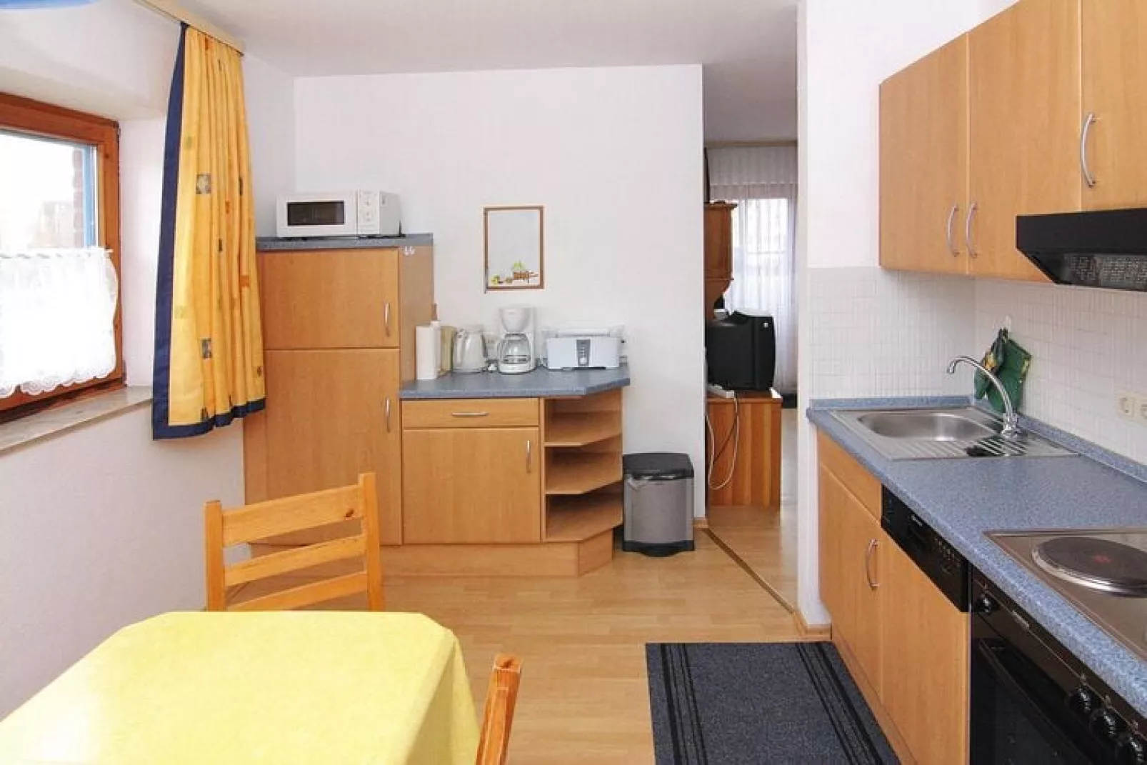 2-Raum App / 48 qm / L36 EG rechts-Kitchen