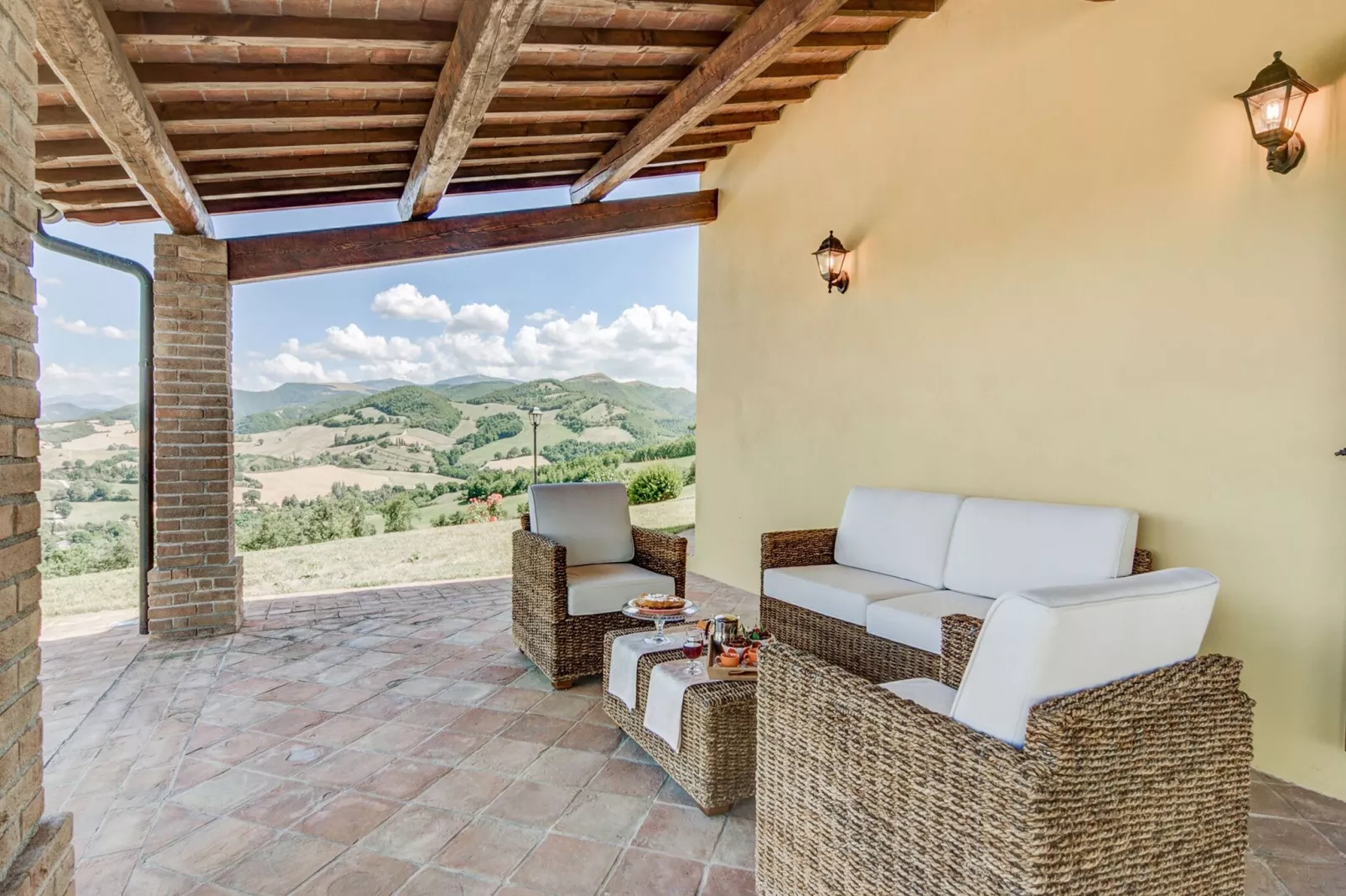 Sant'Angiolino-Terrace balcony