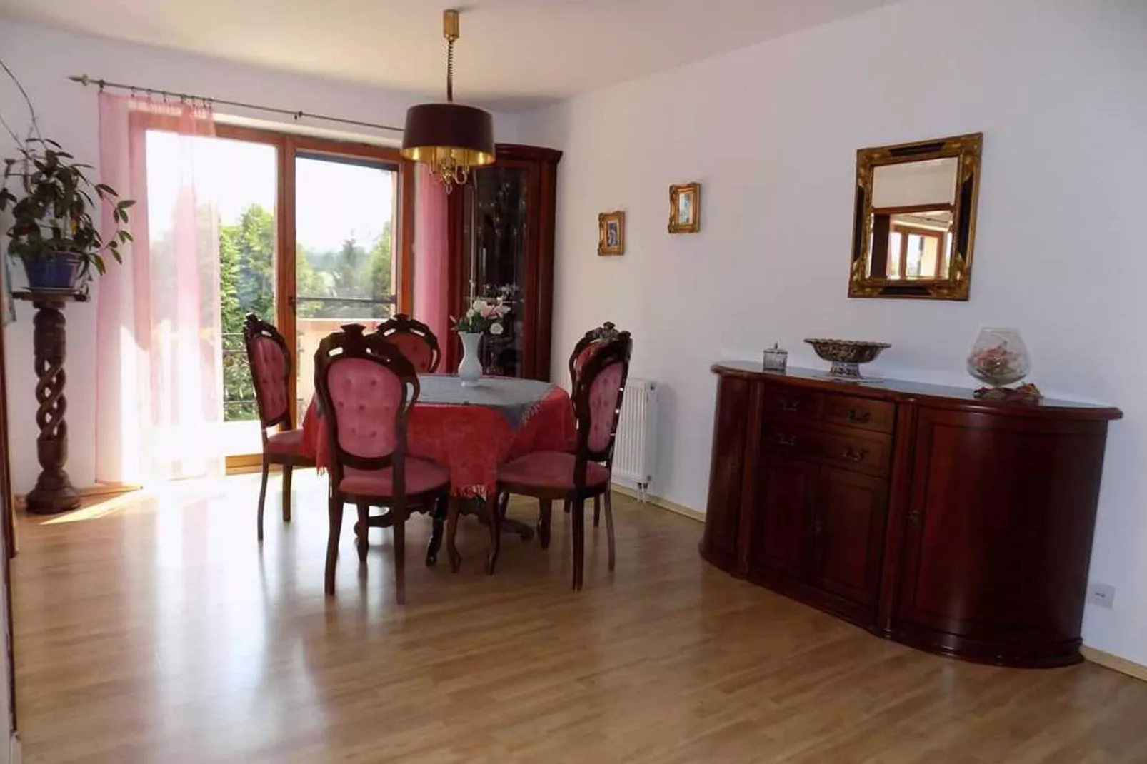House in the kashubian village-Dining room