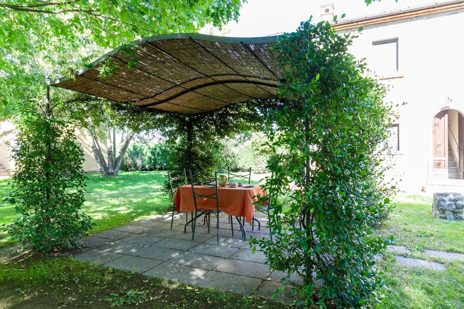 Grano-Gardens summer