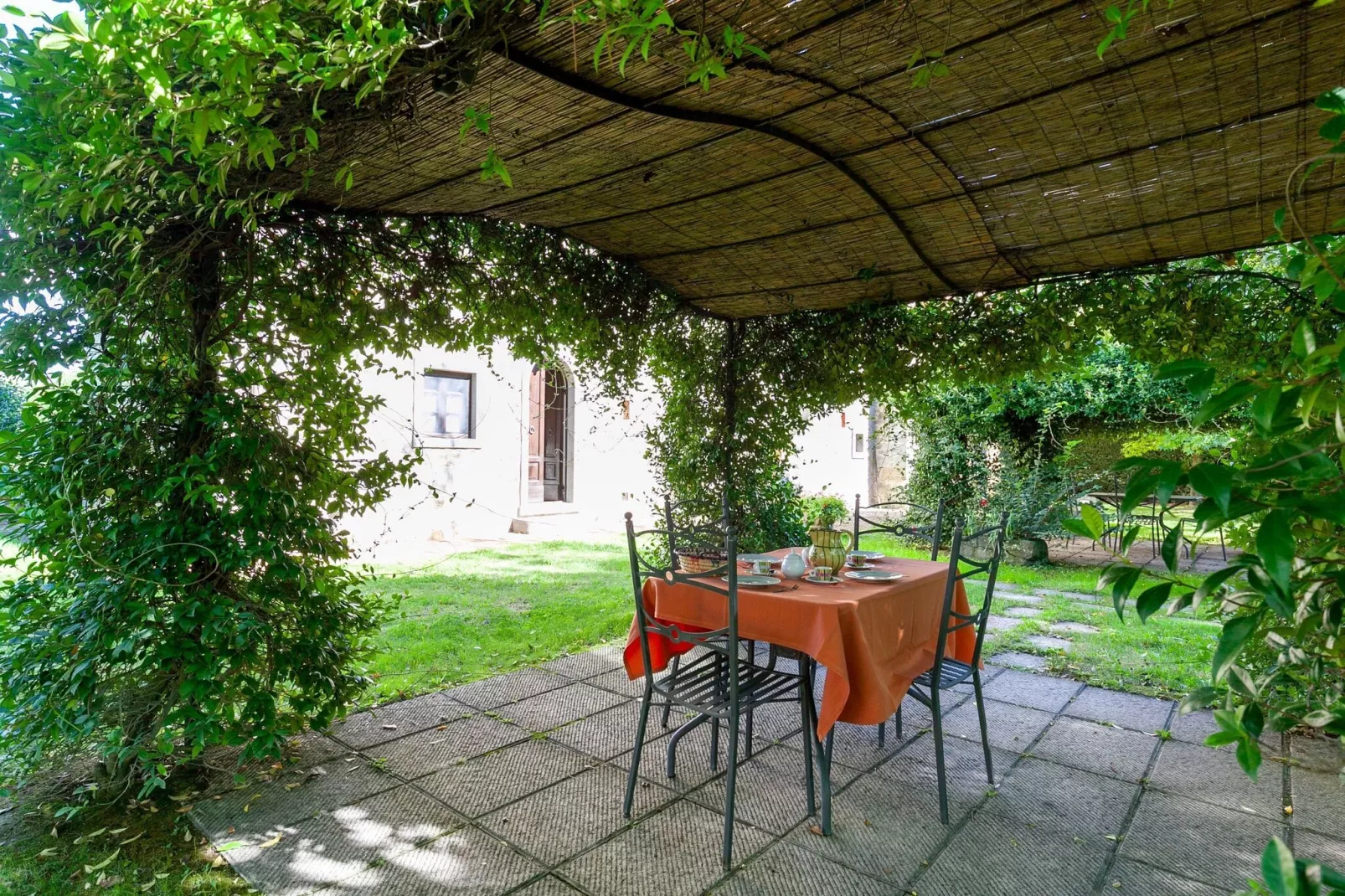 Grano-Gardens summer
