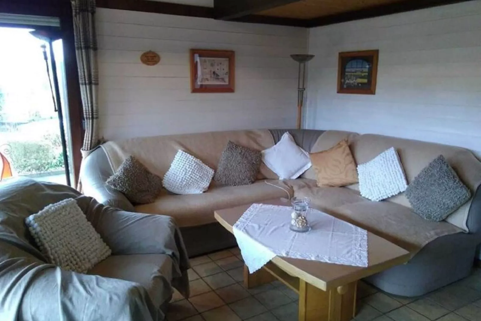 Ferienhaus am Hennesee mit Terrasse