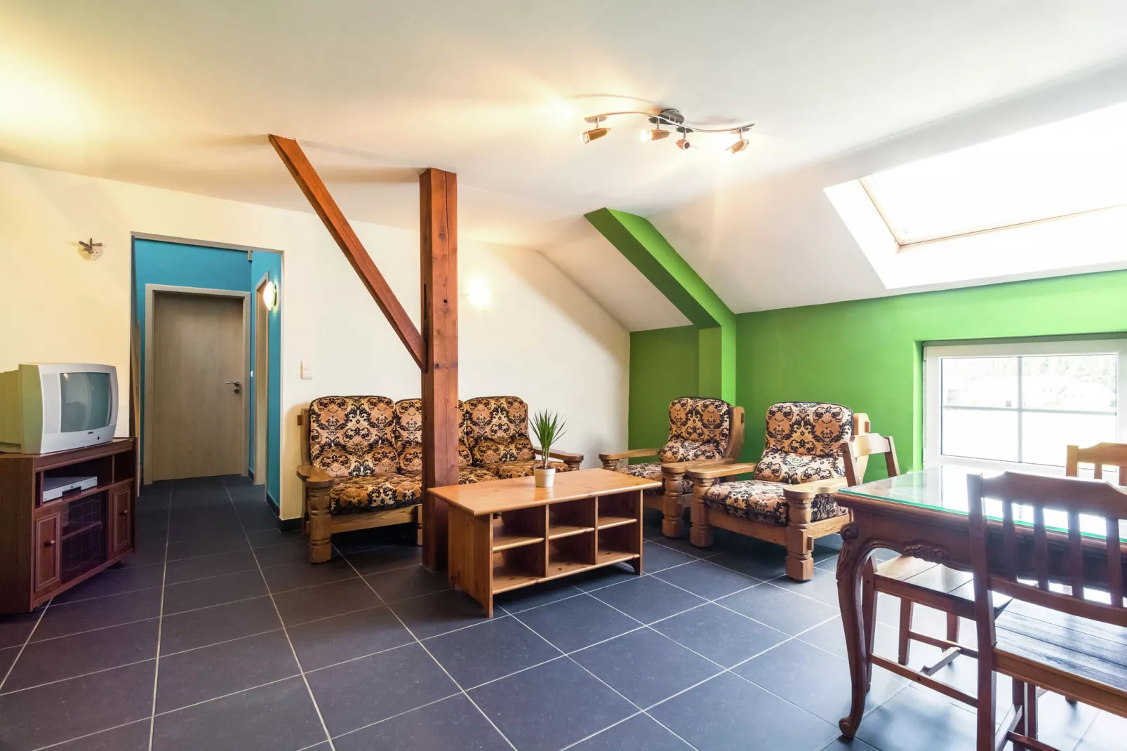 Le Gite Familial-Living room