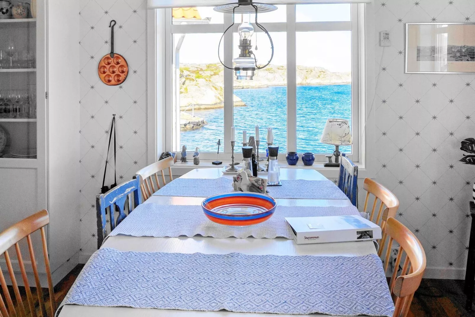 6 person holiday home in Gullholmen-Indoor
