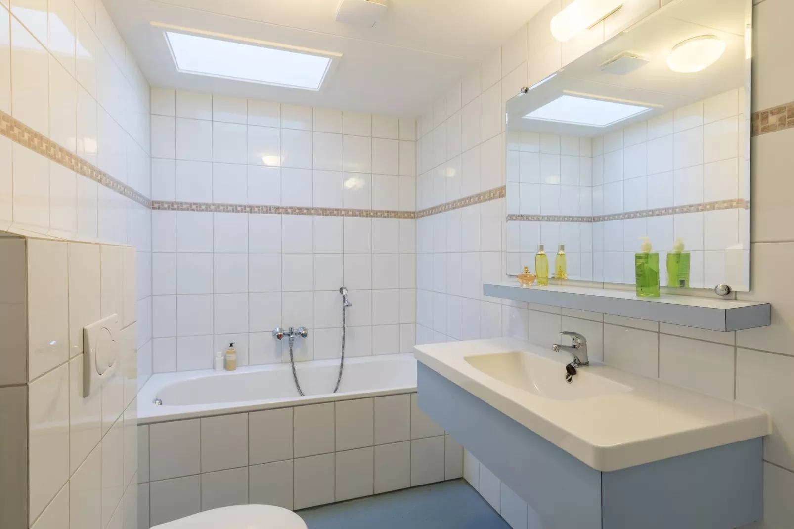 Vakantiepark Klein Vink 13-Bathroom